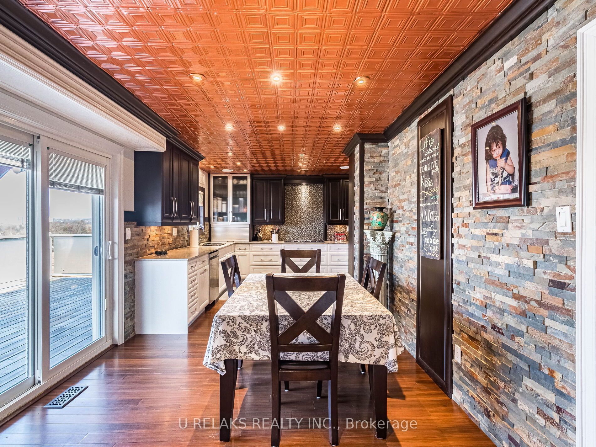 172 Melissa Crescent