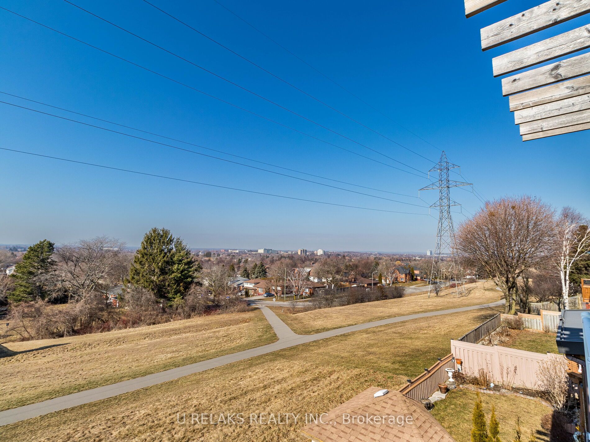 172 Melissa Crescent