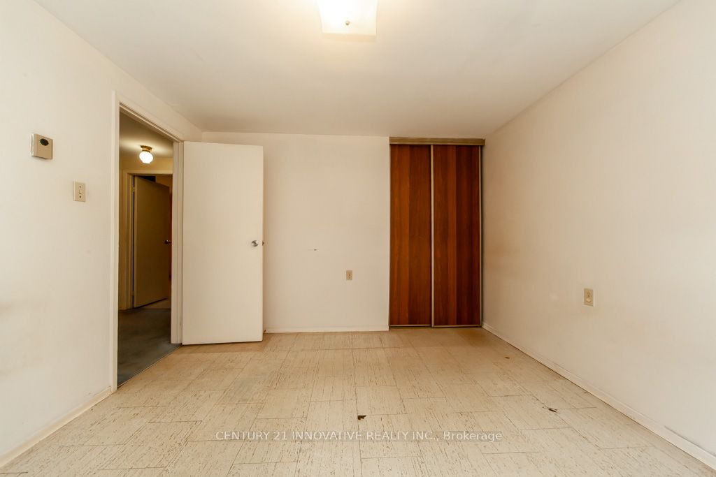 5 Wiggens Court