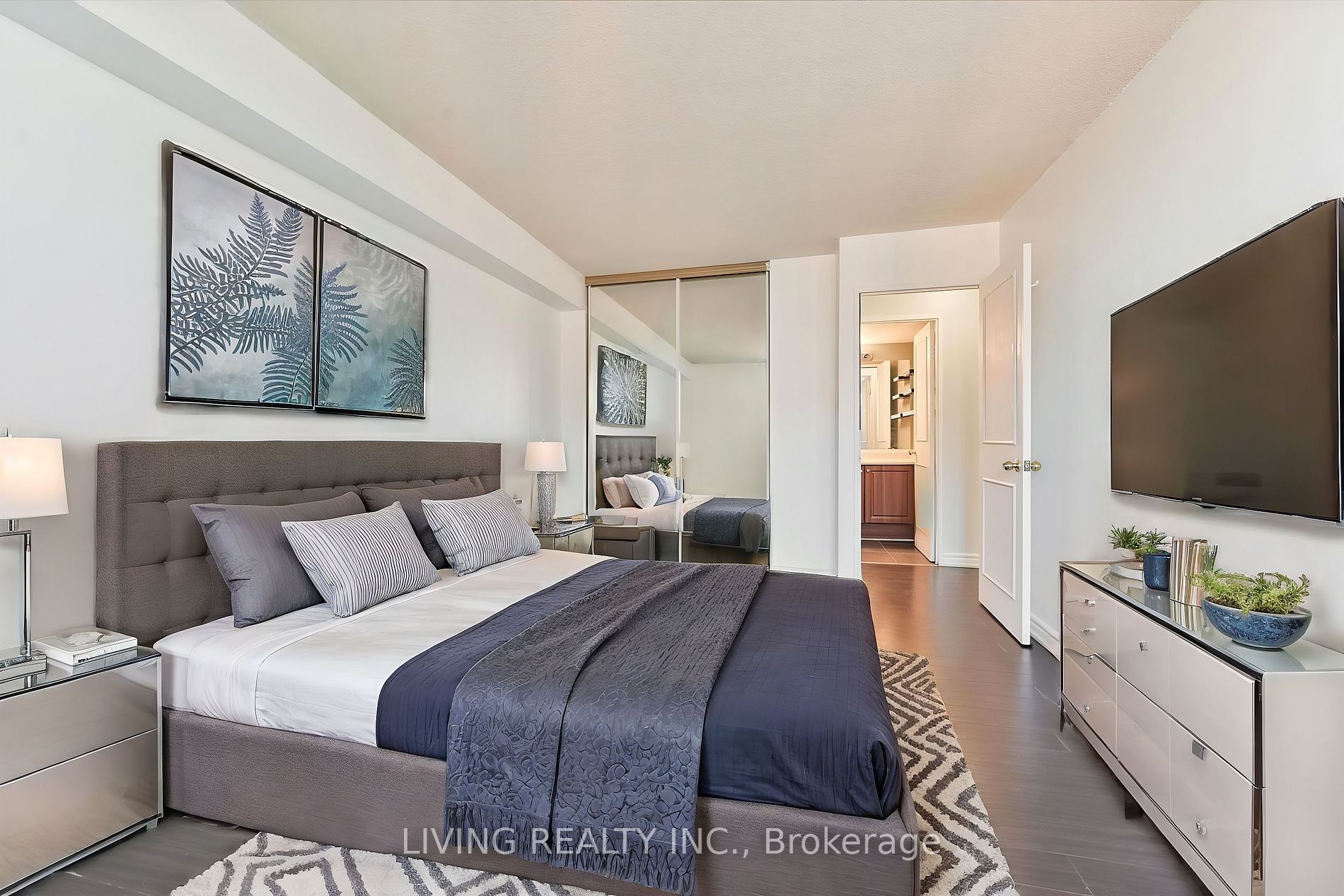 15 Sewells Road, #1201