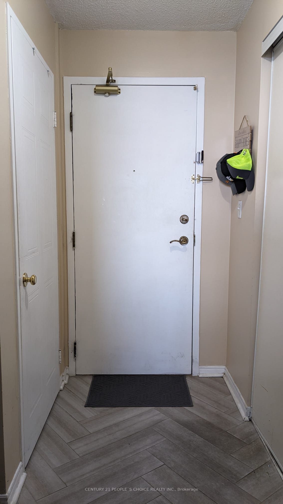 480 McLevin Avenue, #816
