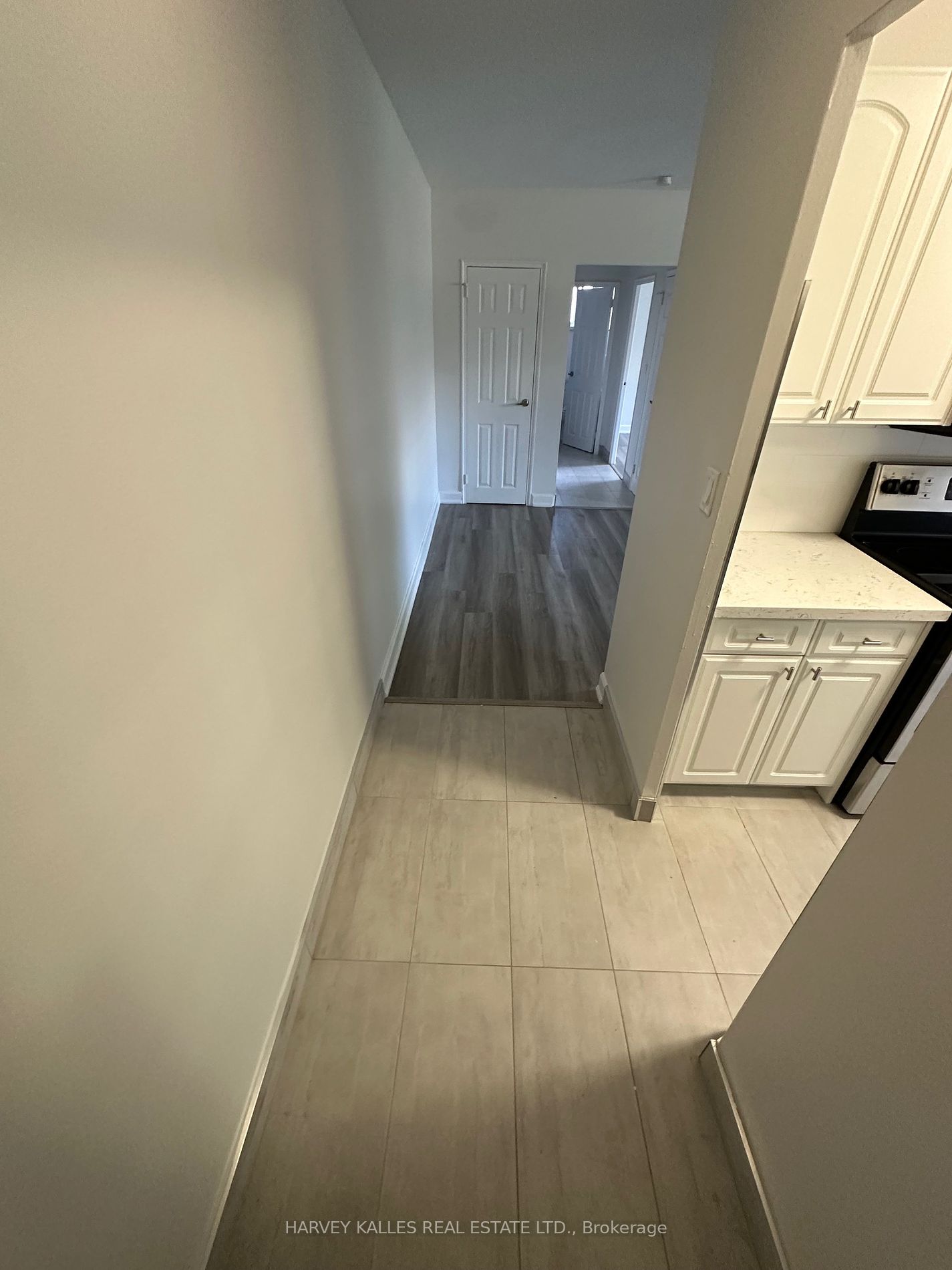 1055 Victoria Park Avenue, #307