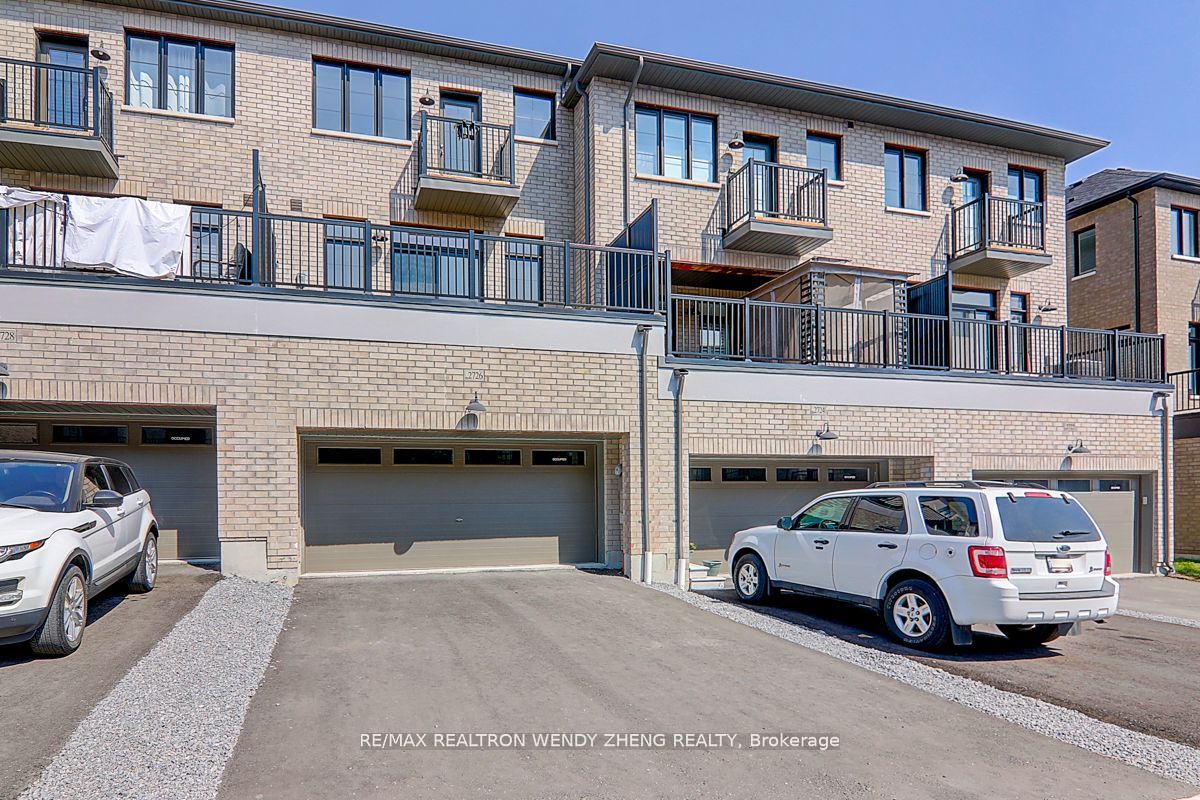 2726 Peter Matthews Dr