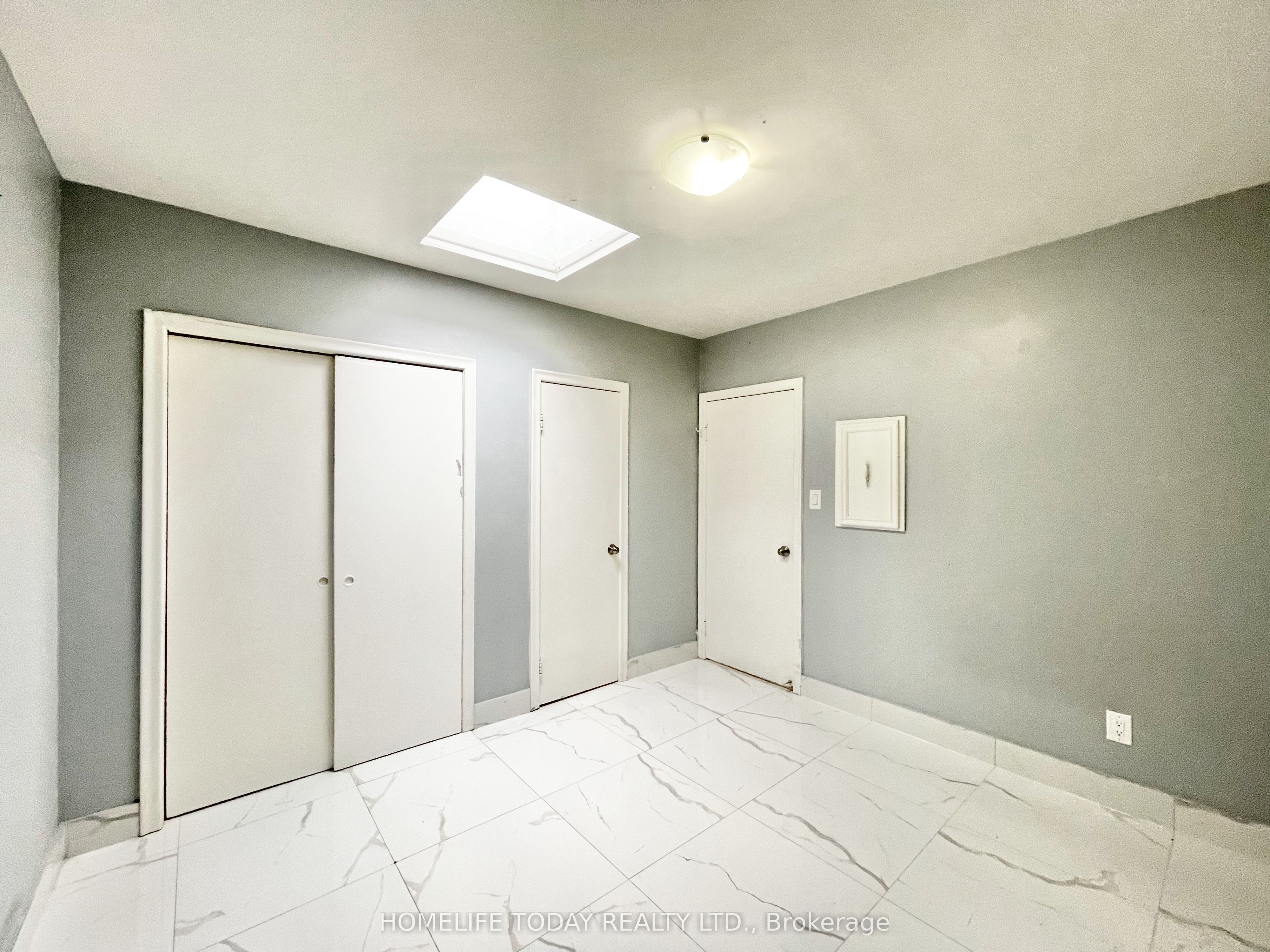 2624 Eglinton Avenue E, #1