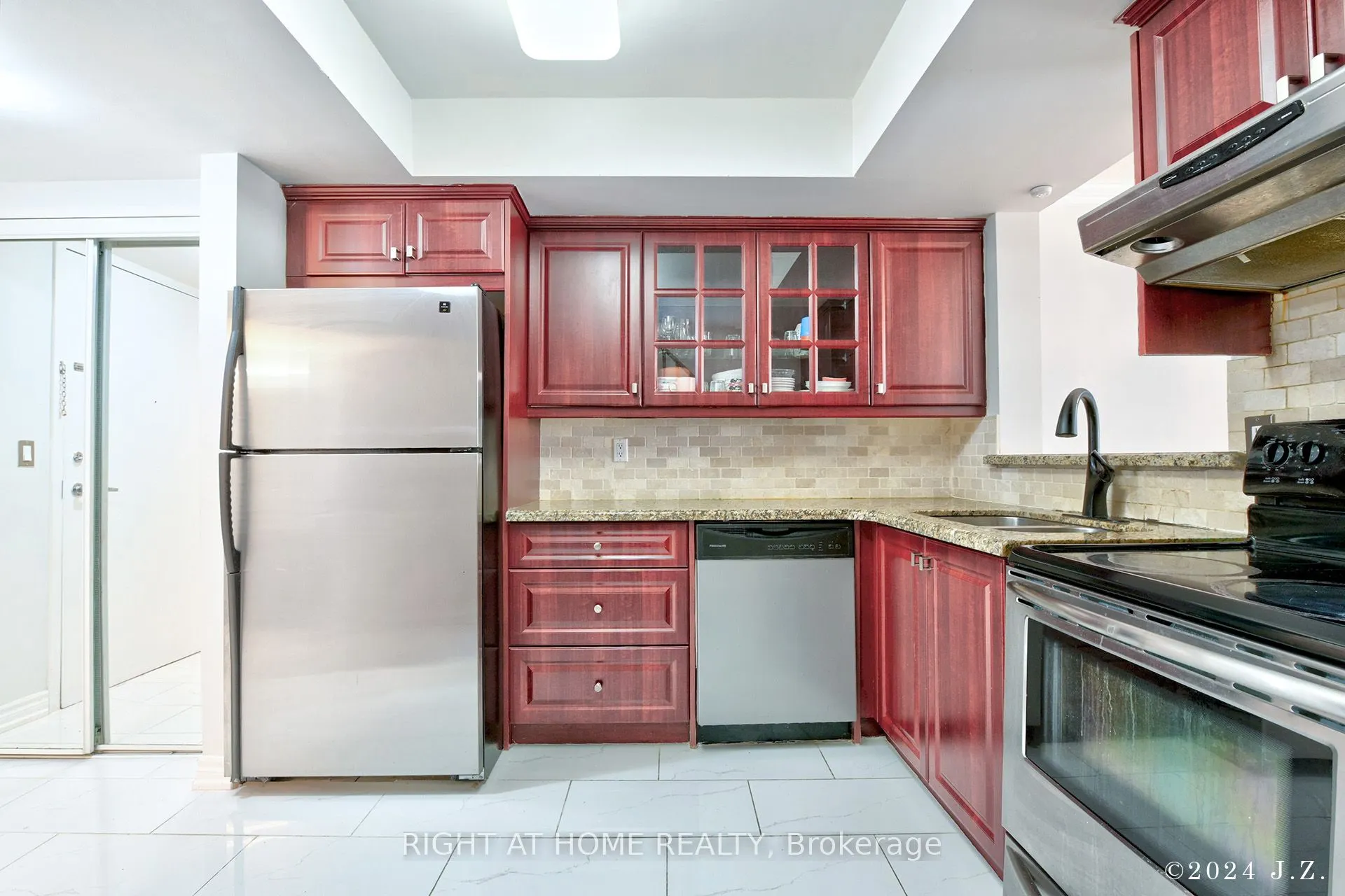 1881 Mcnicoll Avenue, #515