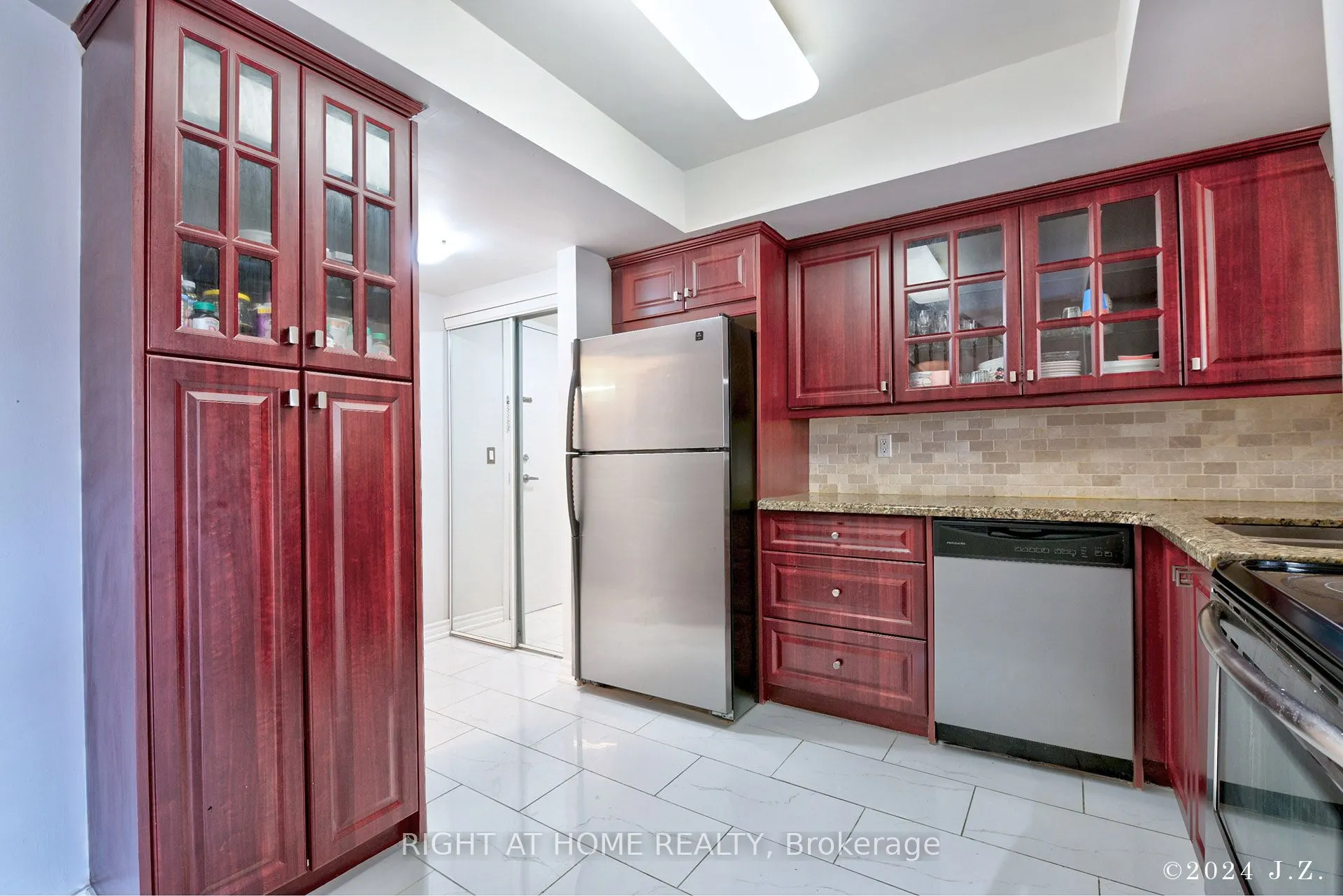 1881 Mcnicoll Avenue, #515