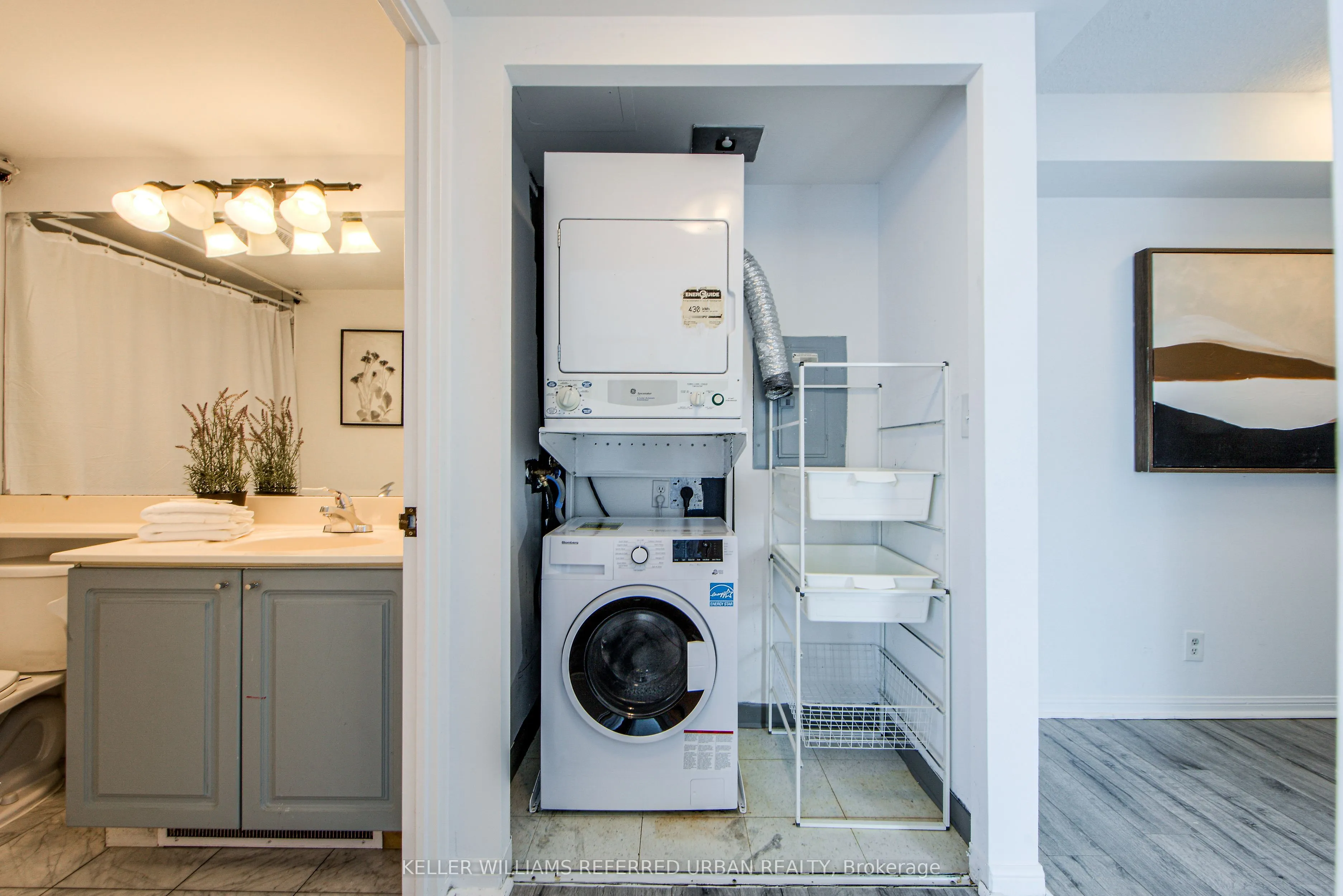 11 Lee Centre Drive, #703