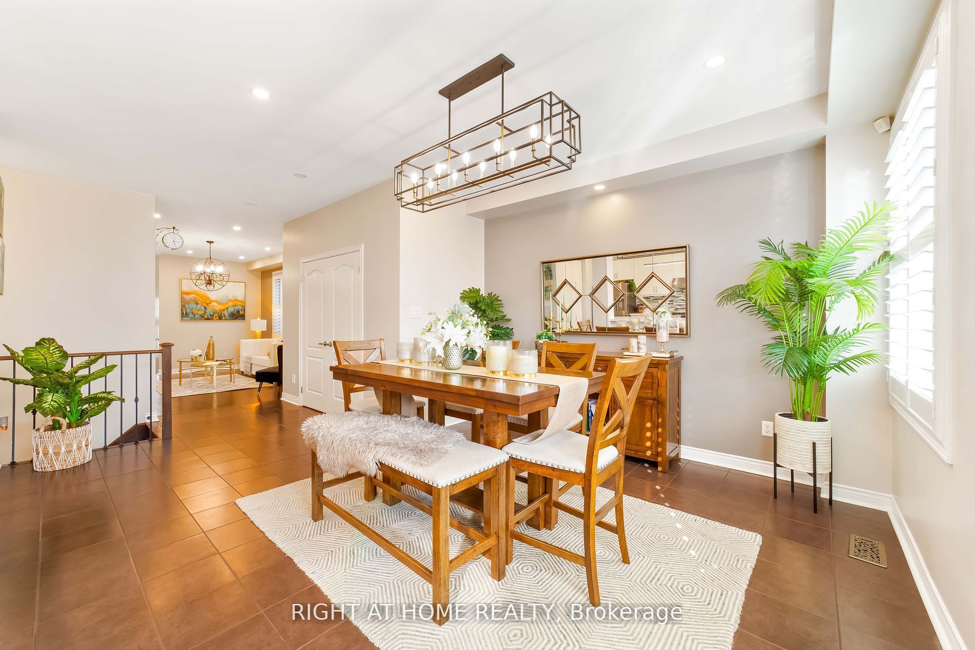 65 KEITH WRIGHT Crescent