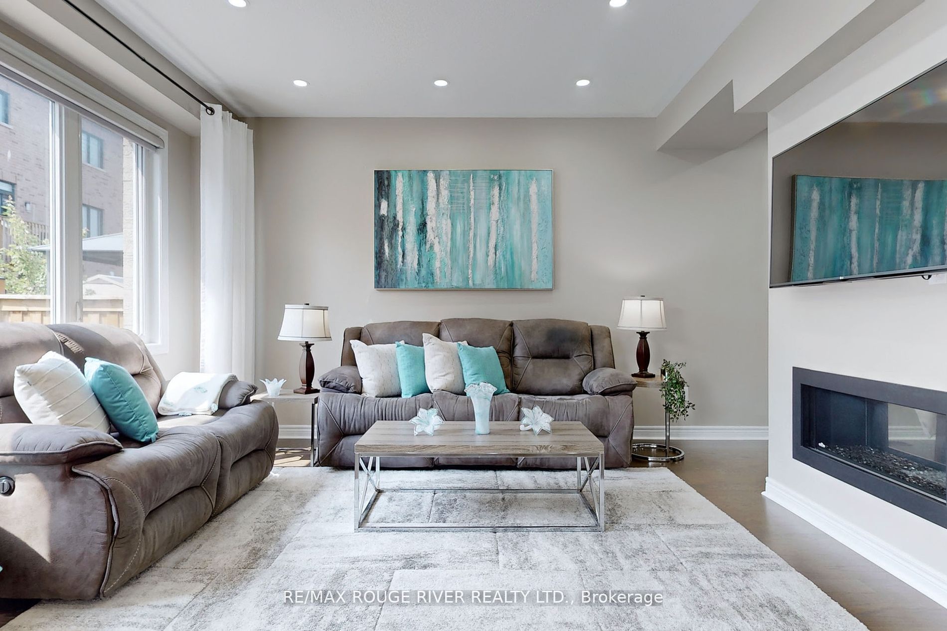 2620 Cerise Manor