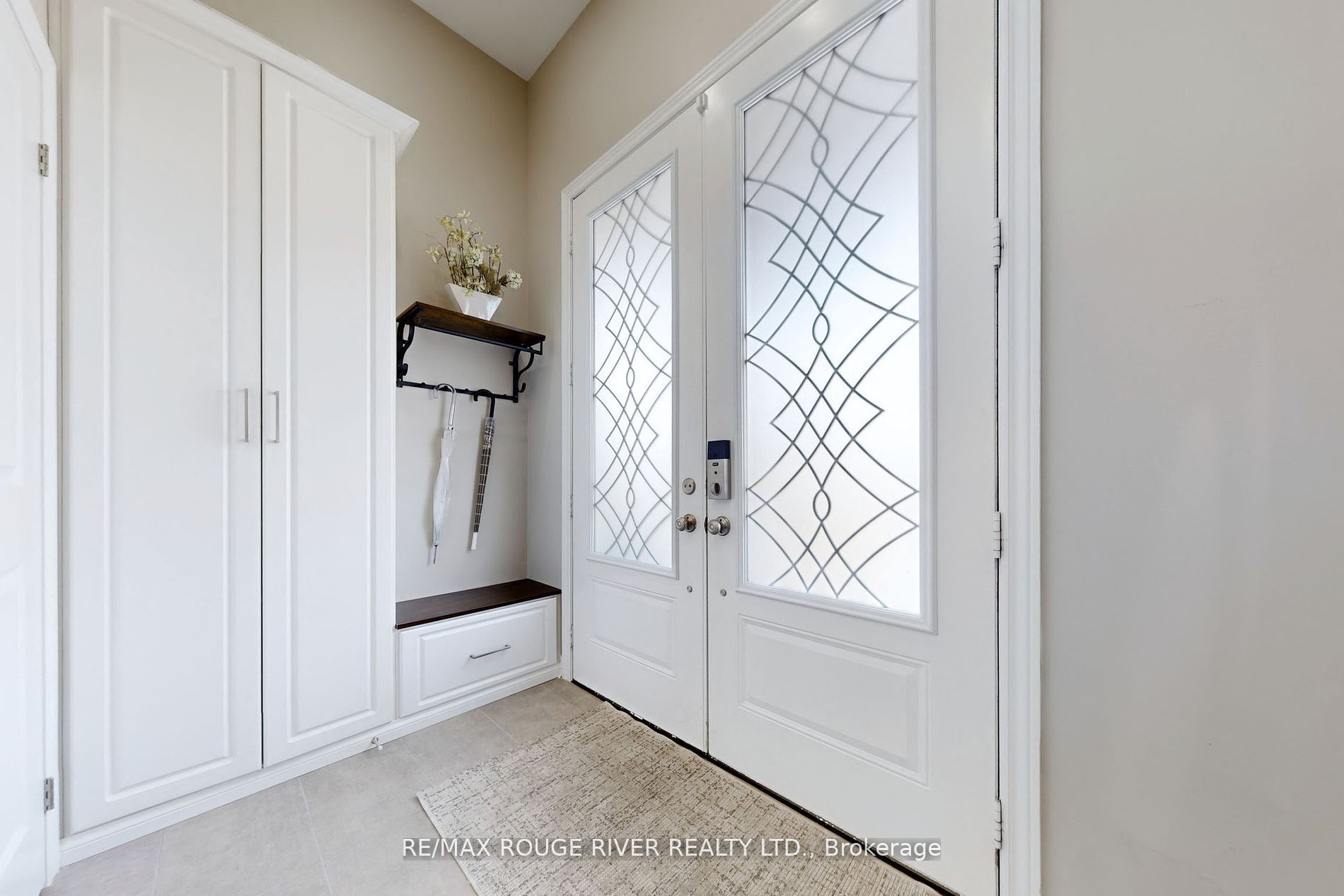 2620 Cerise Manor