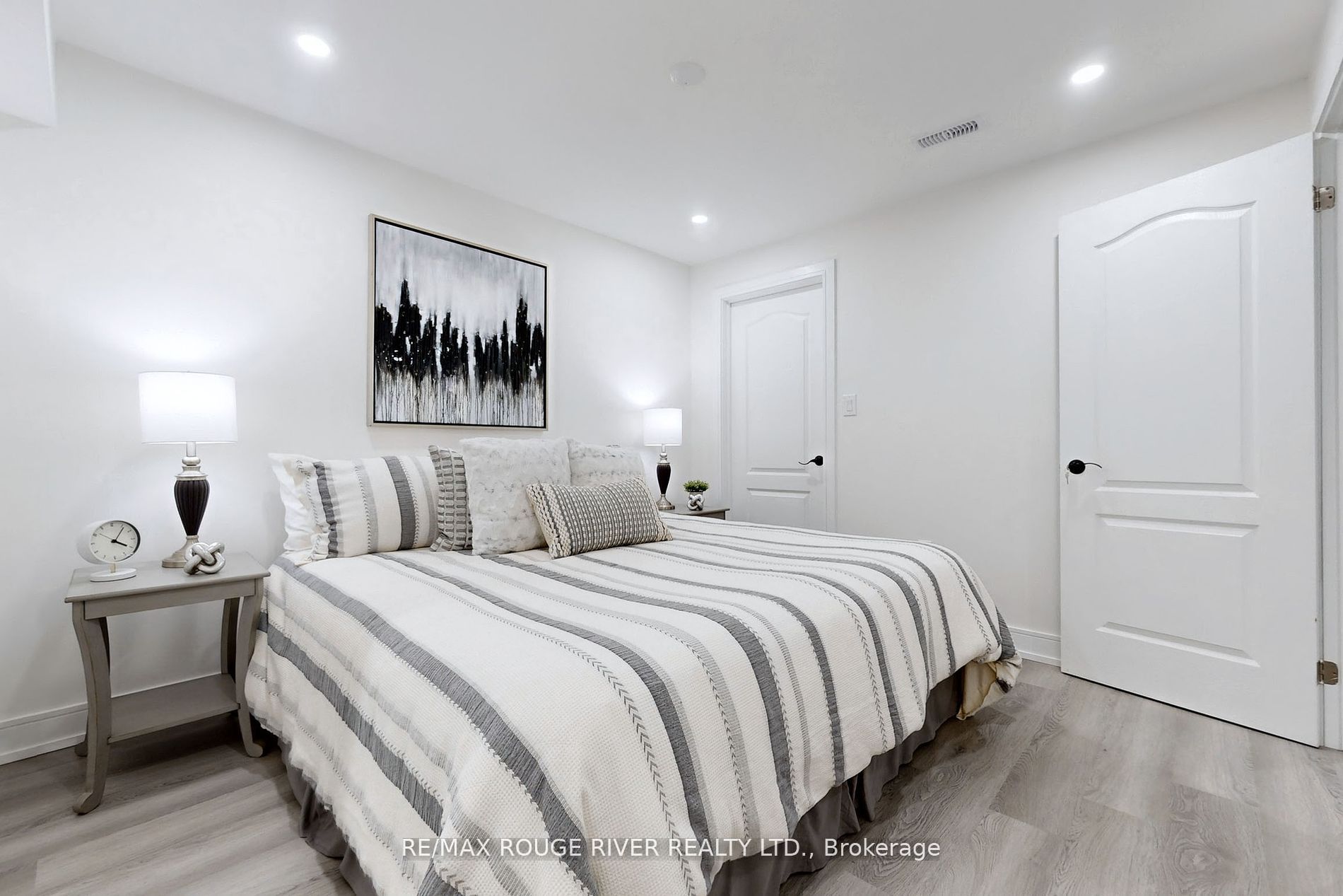 2620 Cerise Manor
