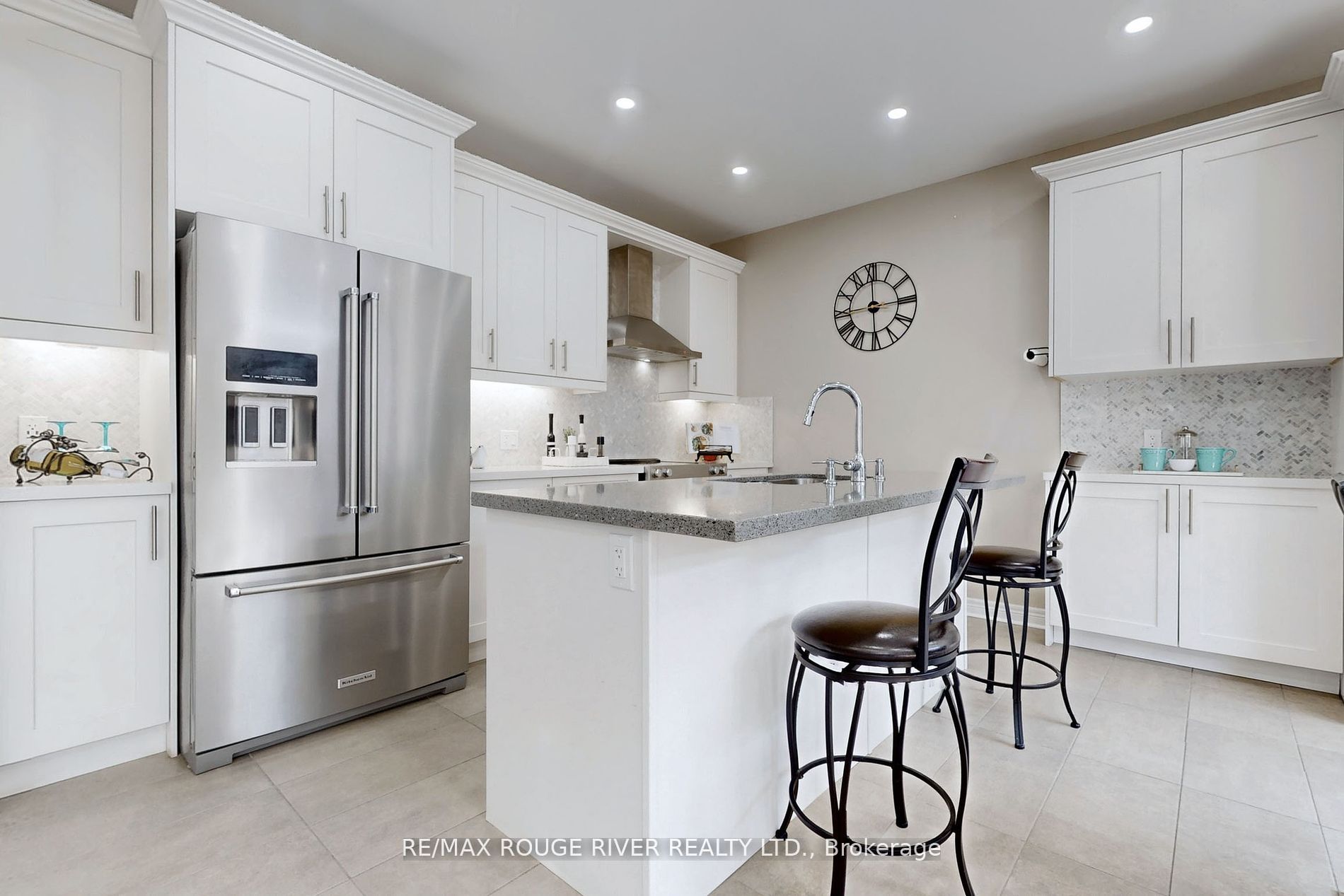 2620 Cerise Manor
