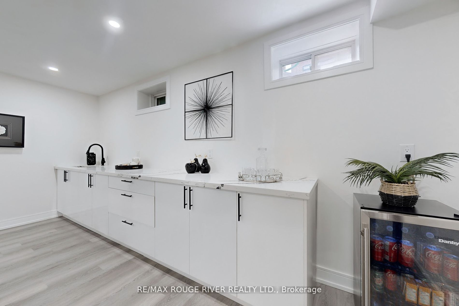 2620 Cerise Manor