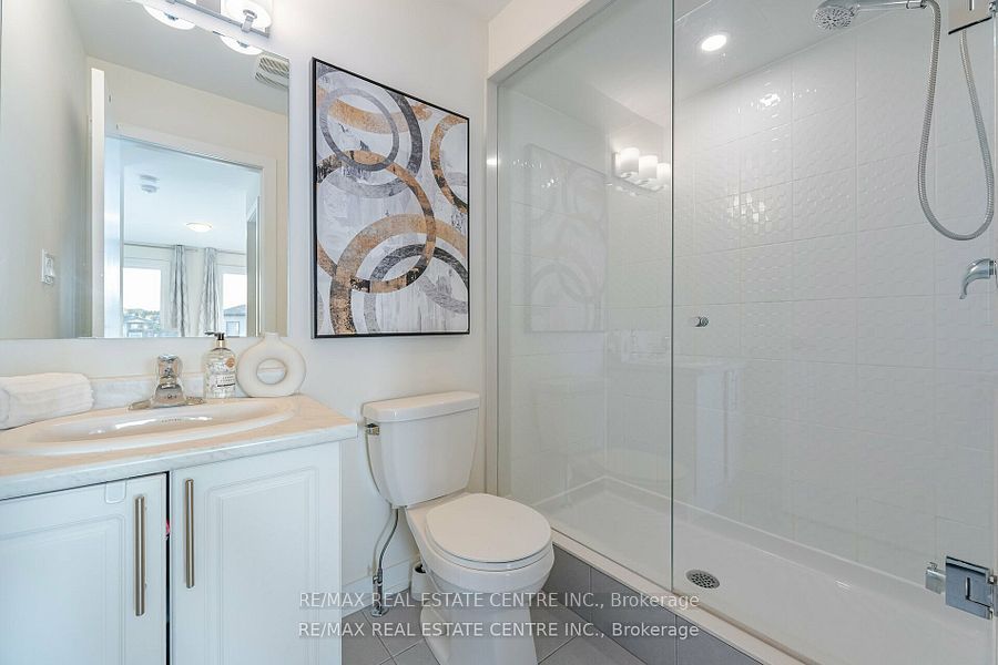 250 Finch Avenue, #105
