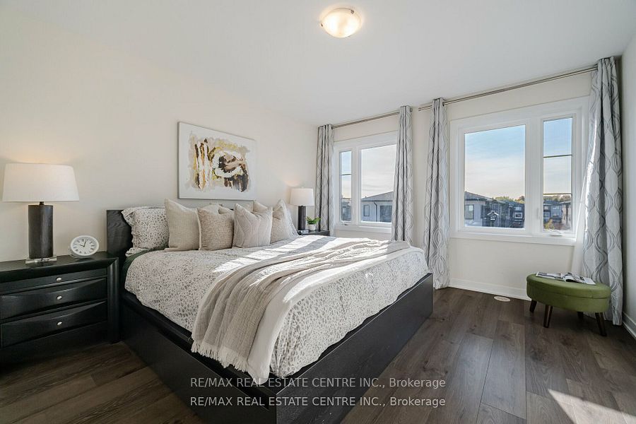 250 Finch Avenue, #105