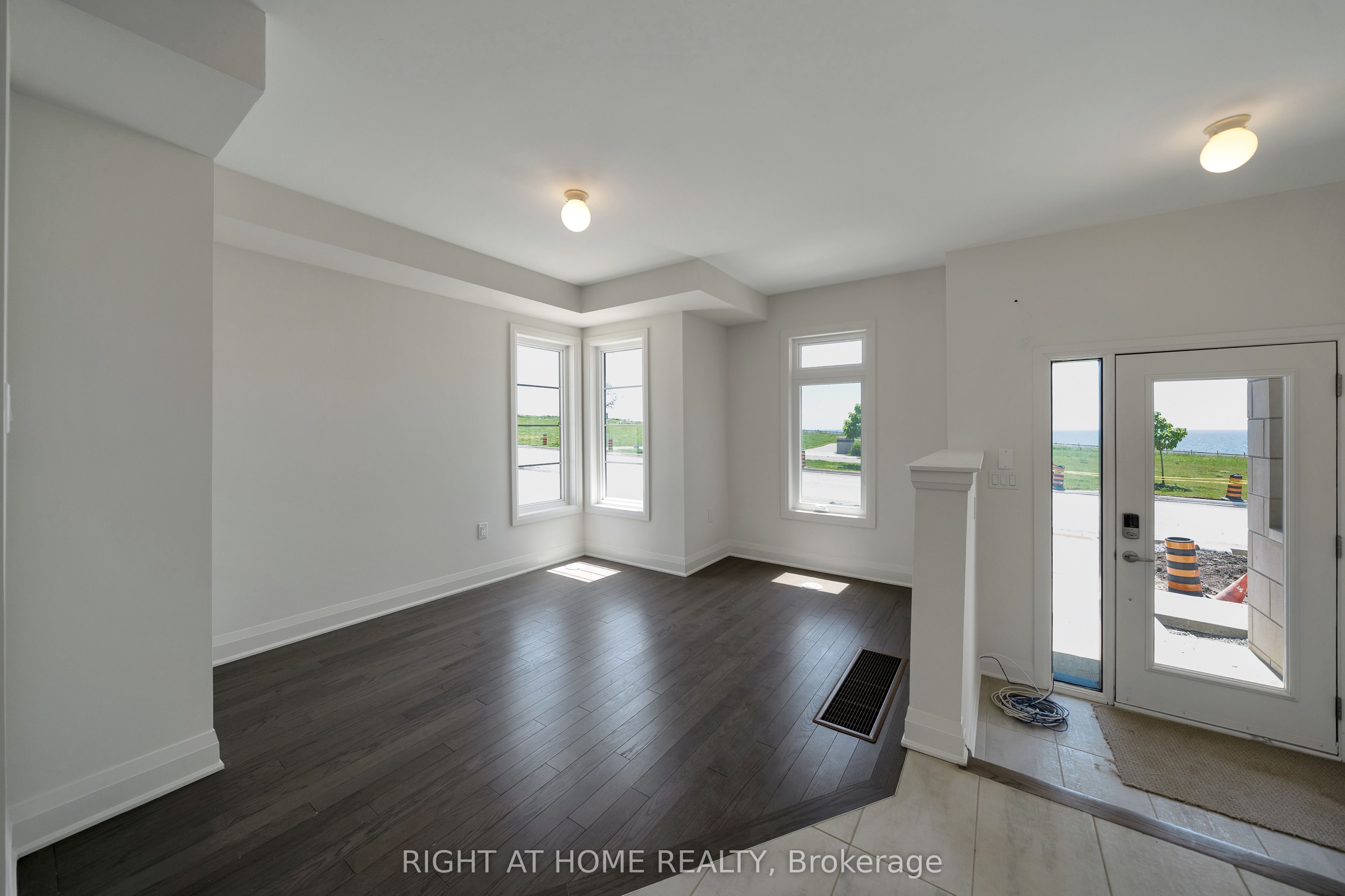 595 Port Darlington Road