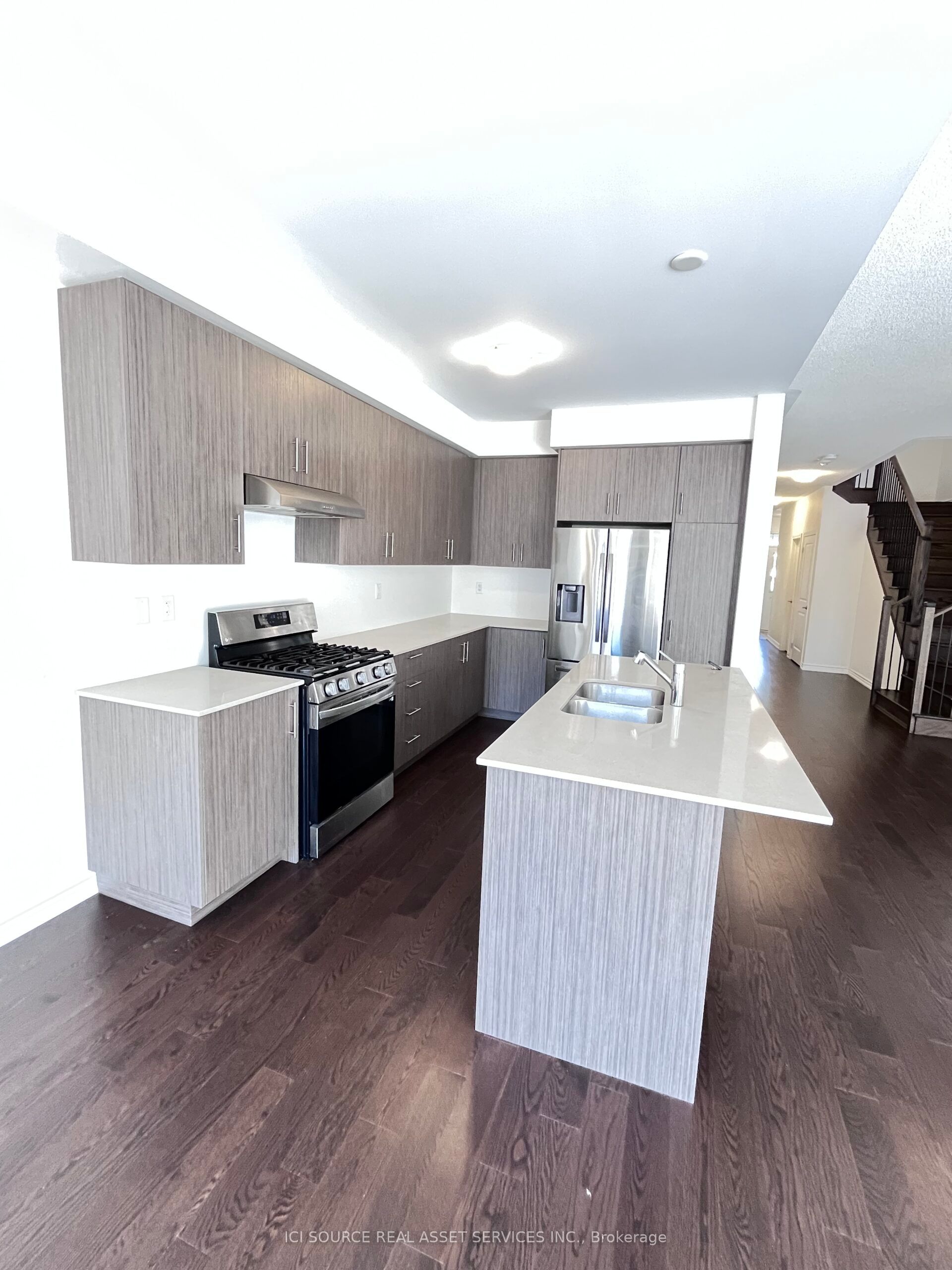 122 Laing Drive