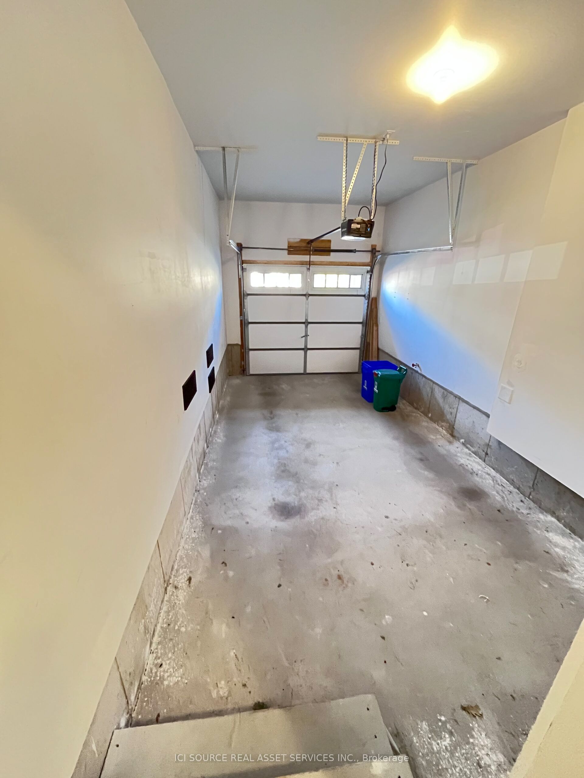 122 Laing Drive