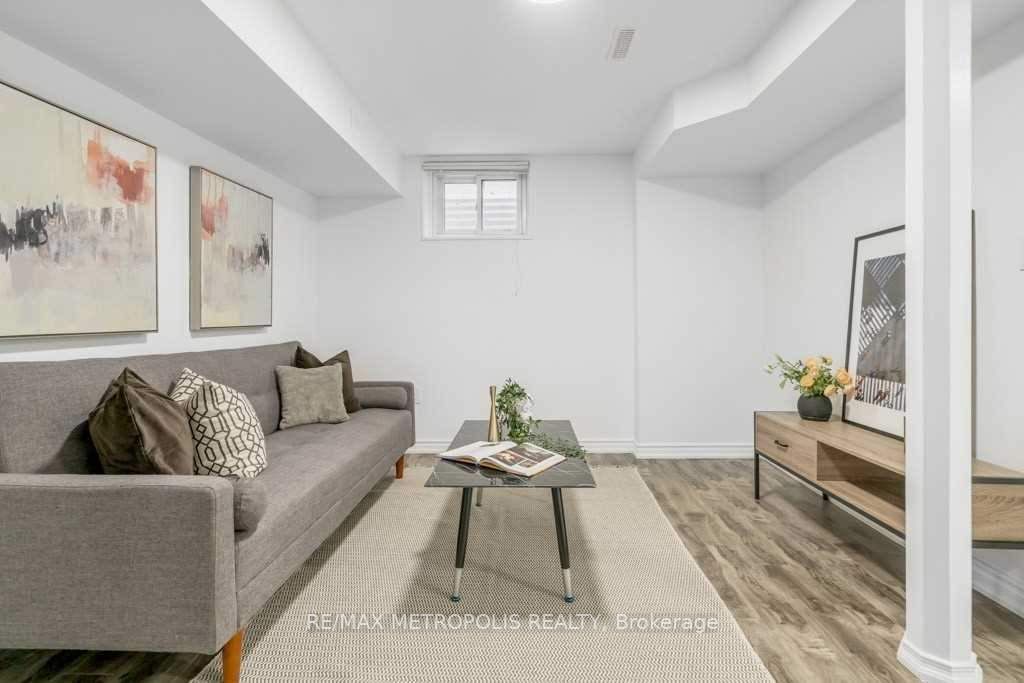 96 Ashridge Drive, #BSMT
