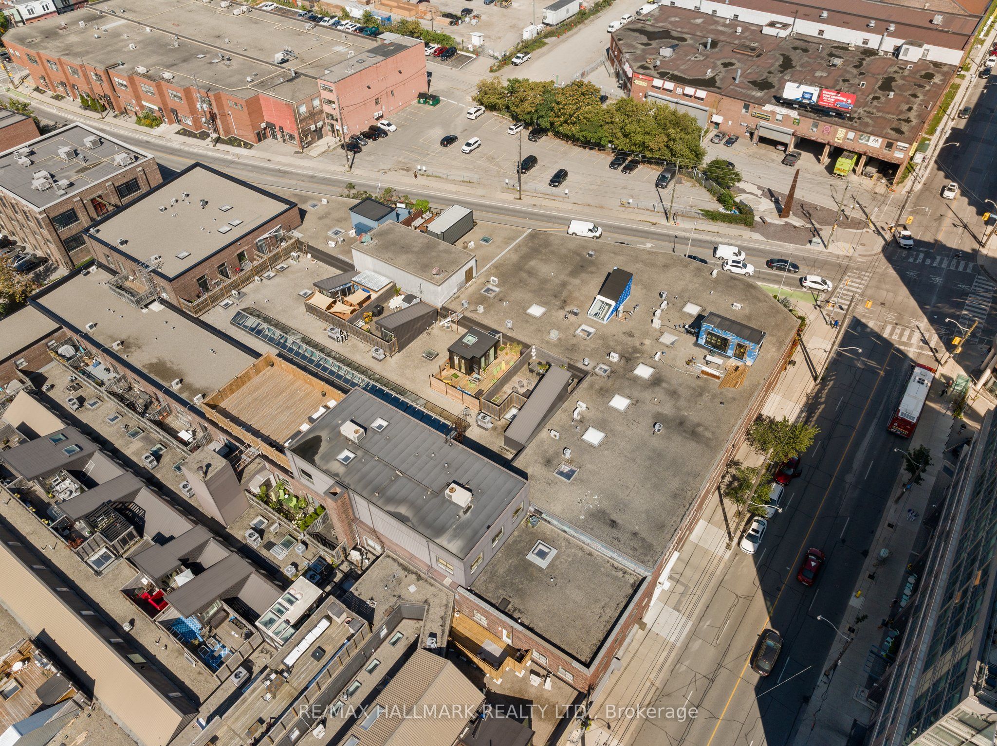 326 Carlaw Avenue, #203