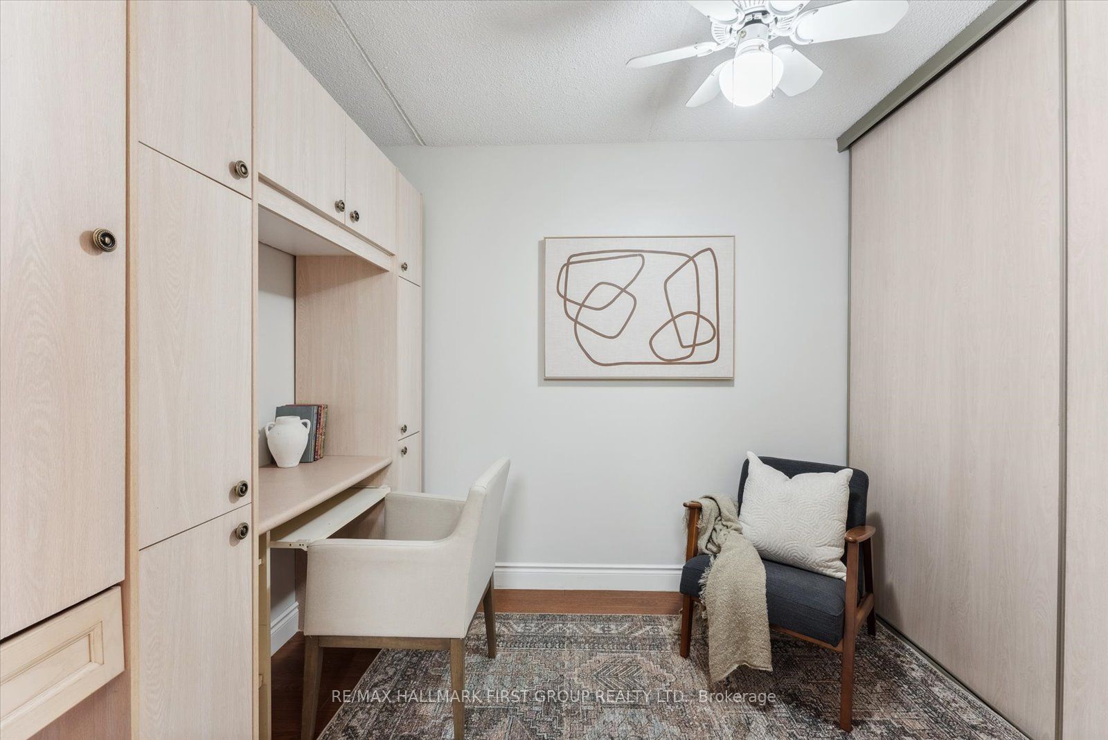 1525 Diefenbaker Court, #511