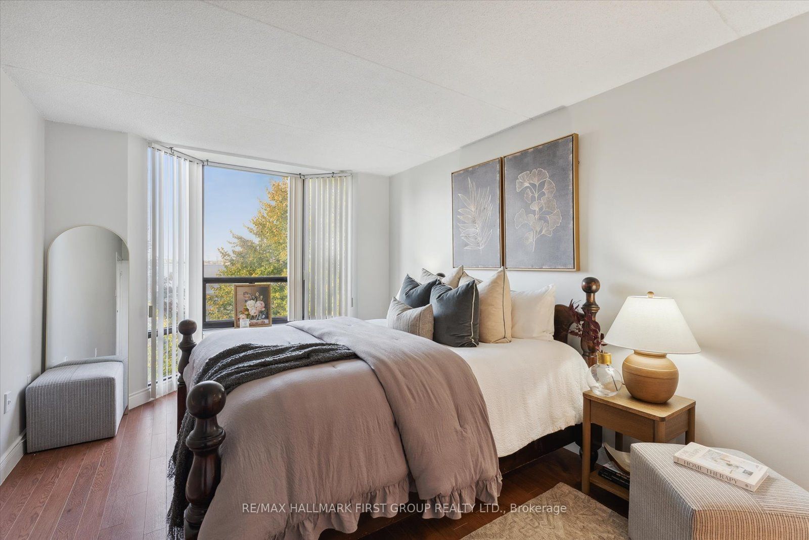 1525 Diefenbaker Court, #511