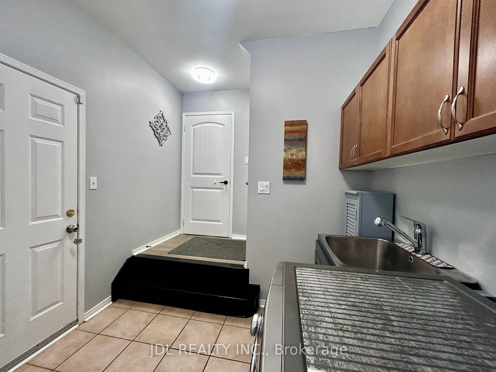 29 dunwell Crescent