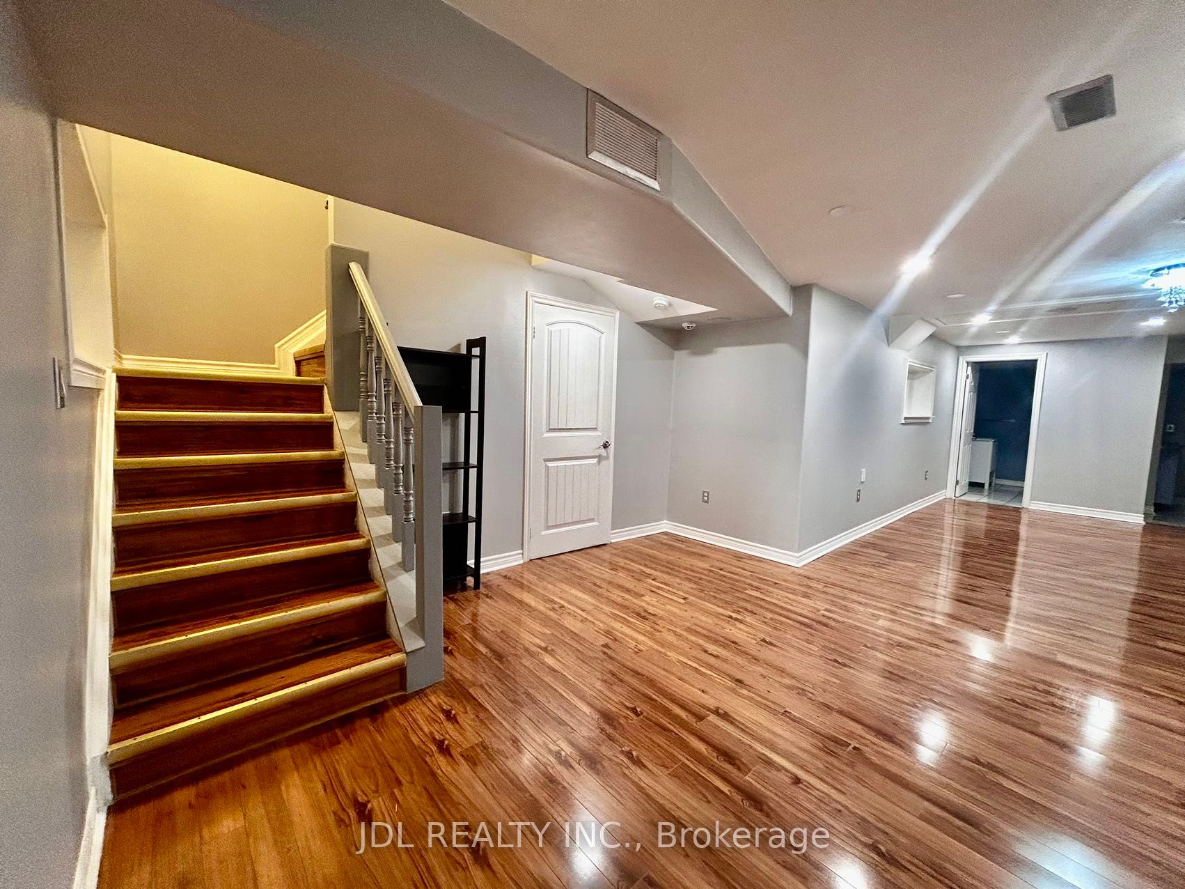 29 dunwell Crescent