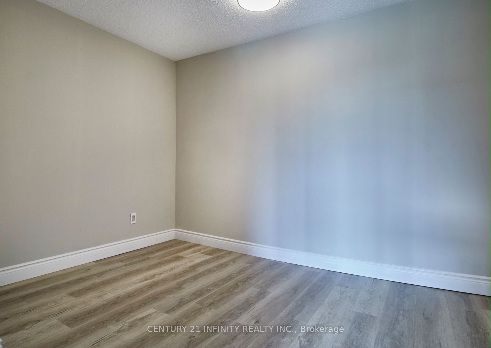 42 Cherry Blossom Crescent