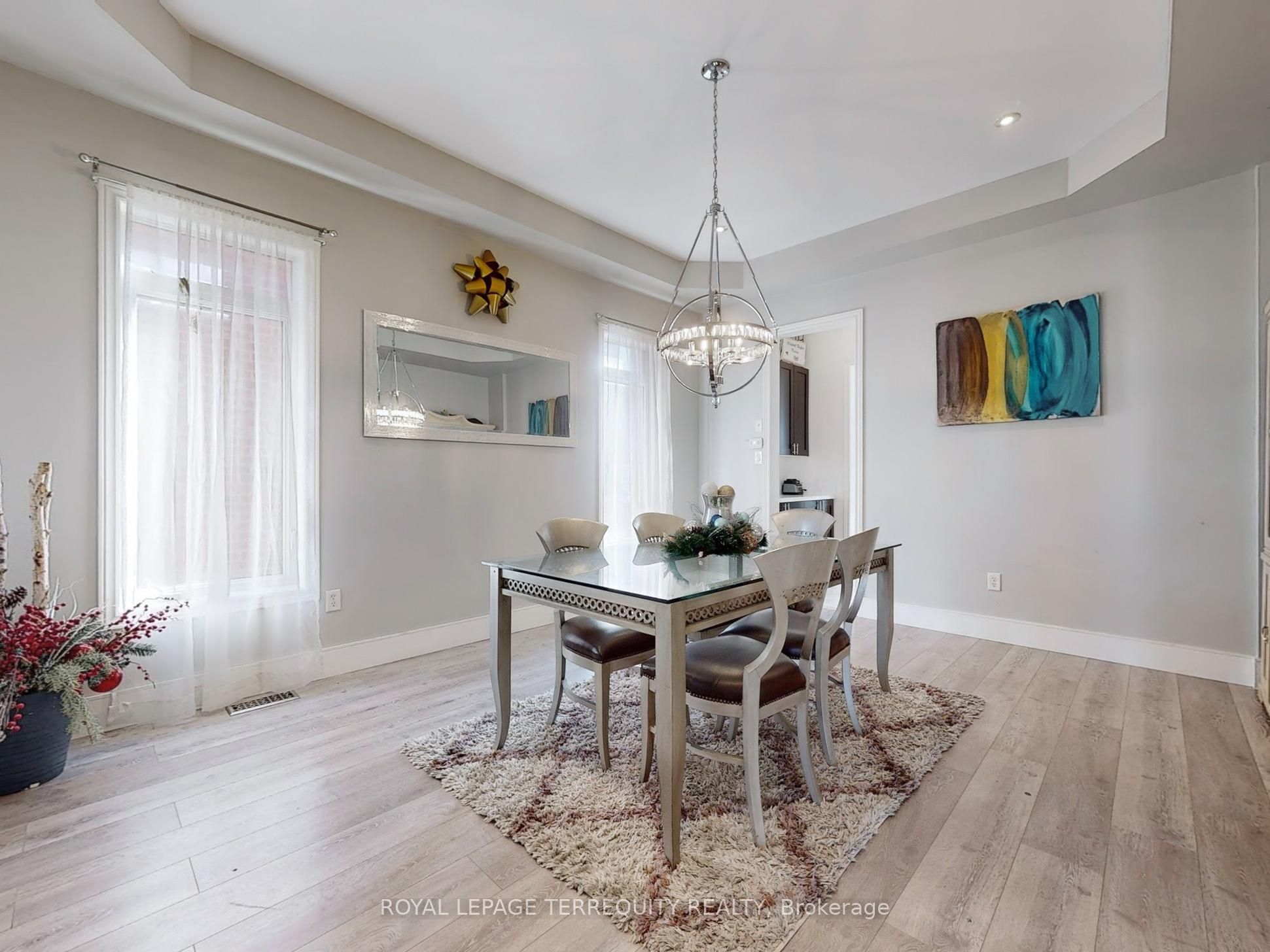 7 Bissland Drive