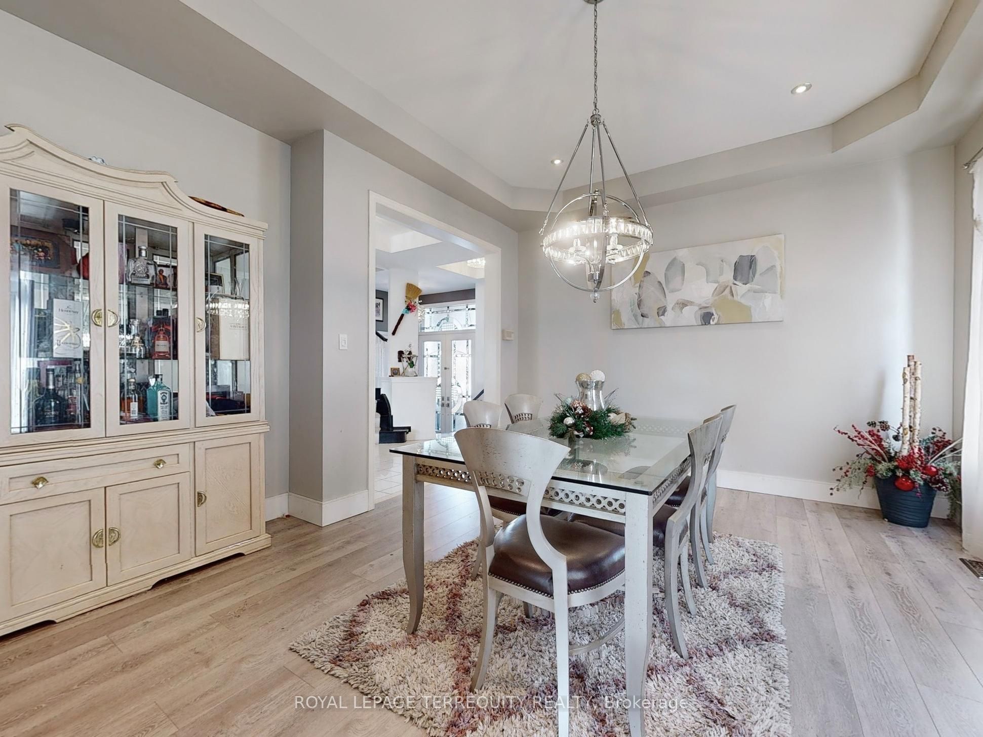 7 Bissland Drive