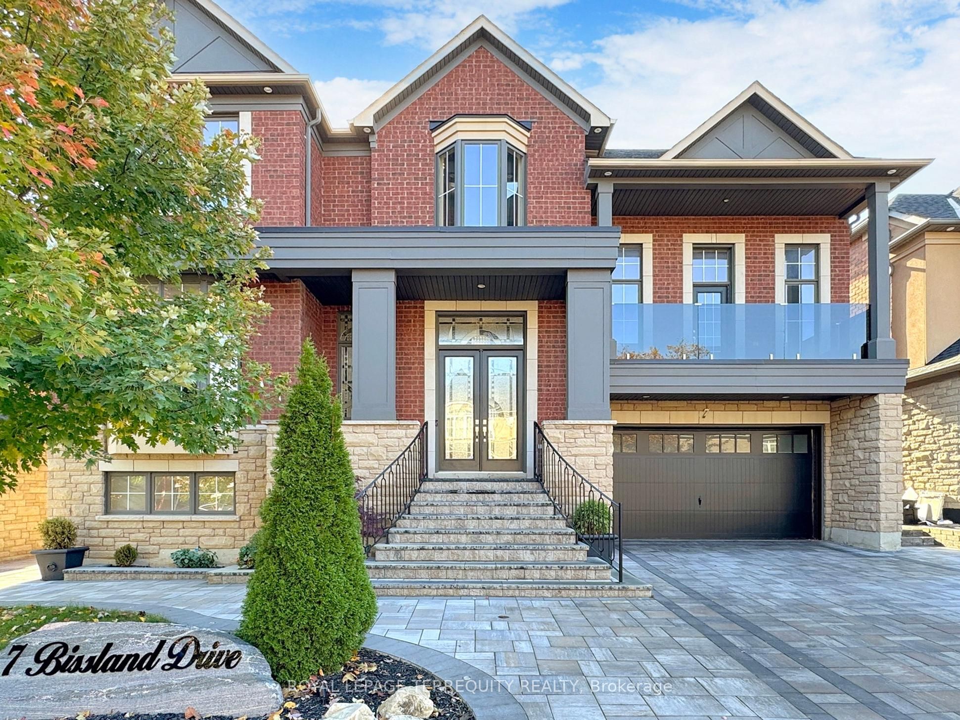 7 Bissland Drive