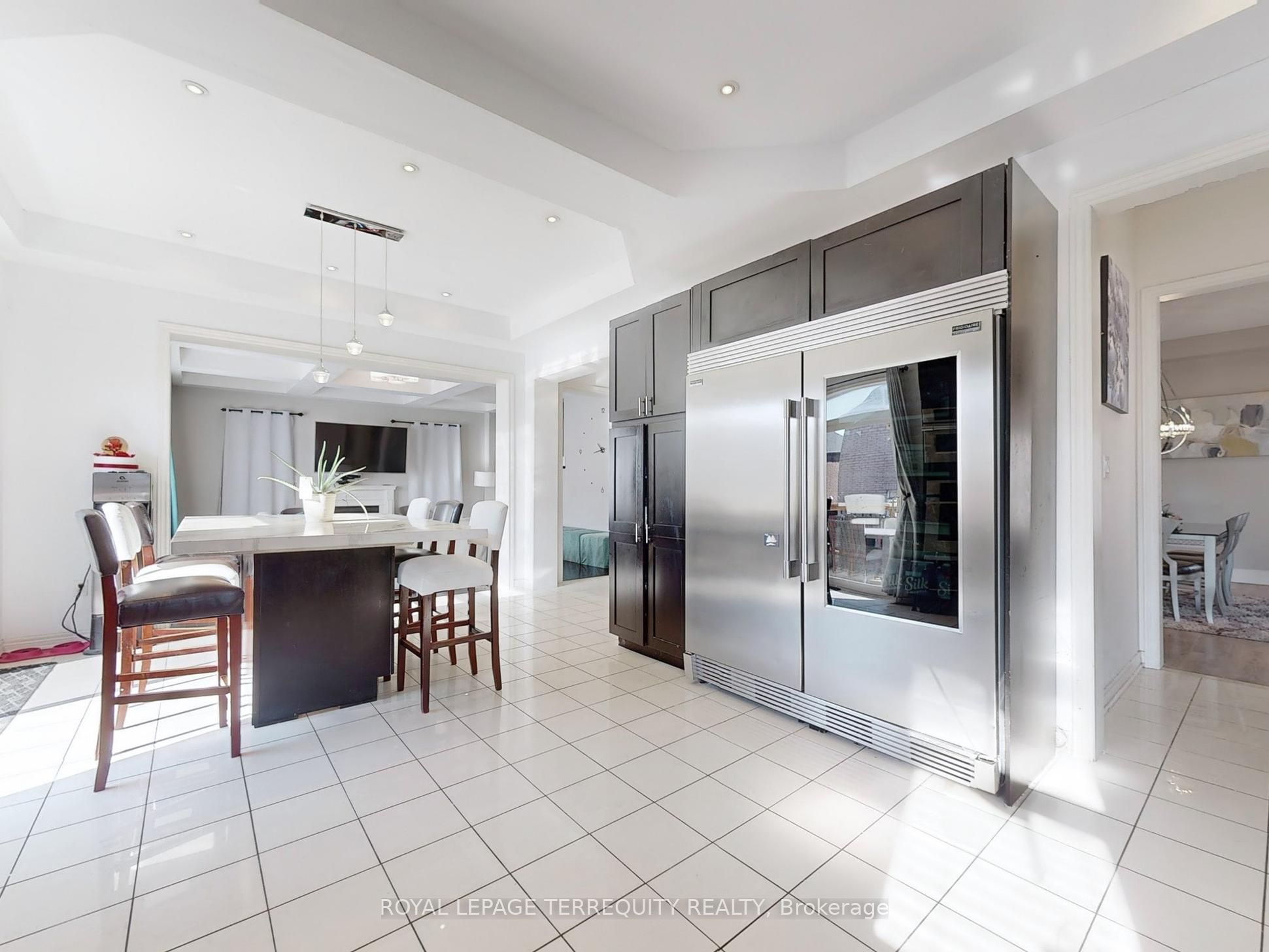 7 Bissland Drive