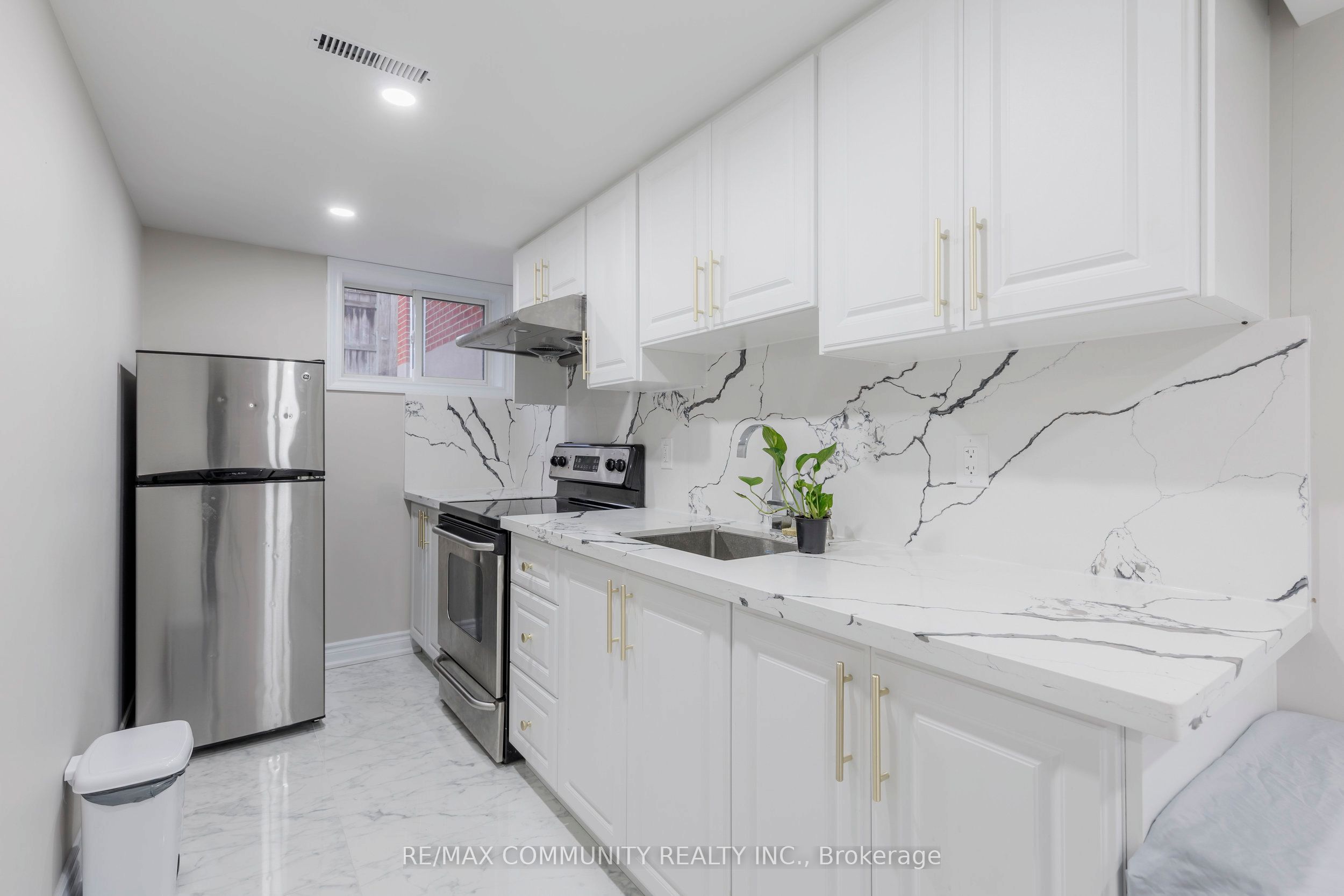66 Valdez Court