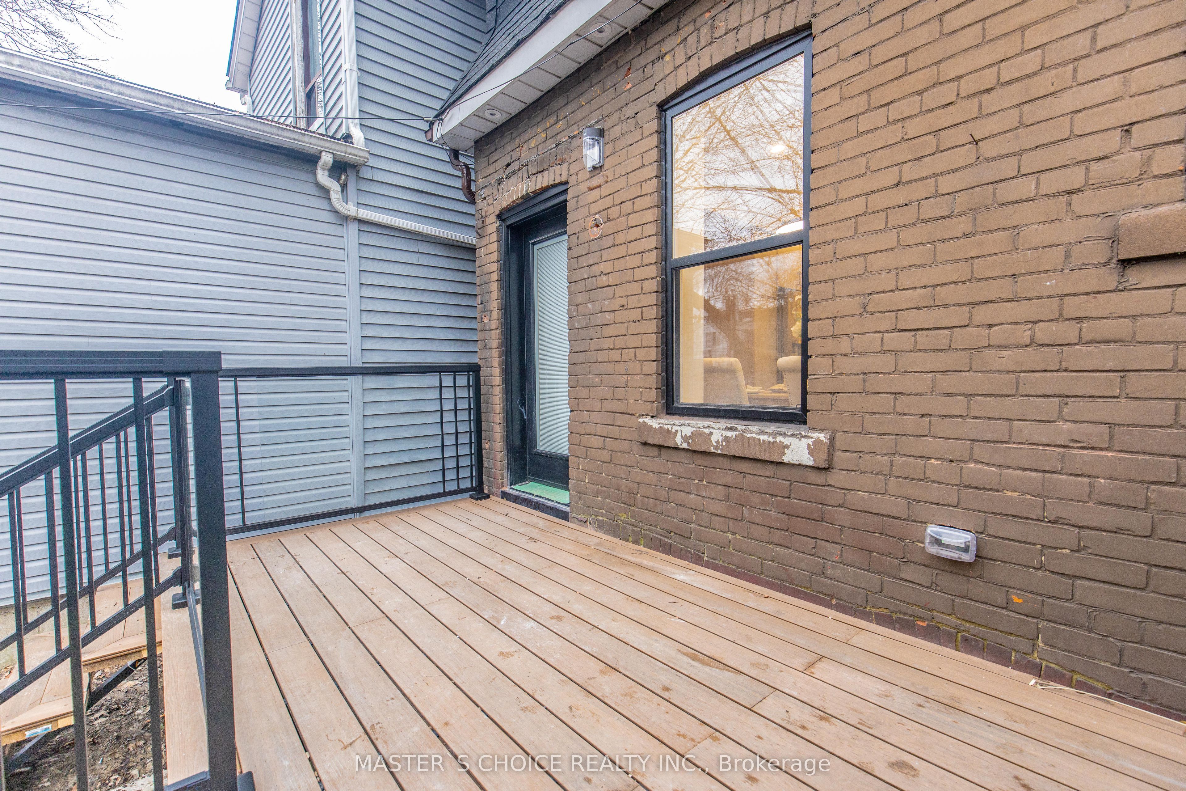 24 Erindale Avenue