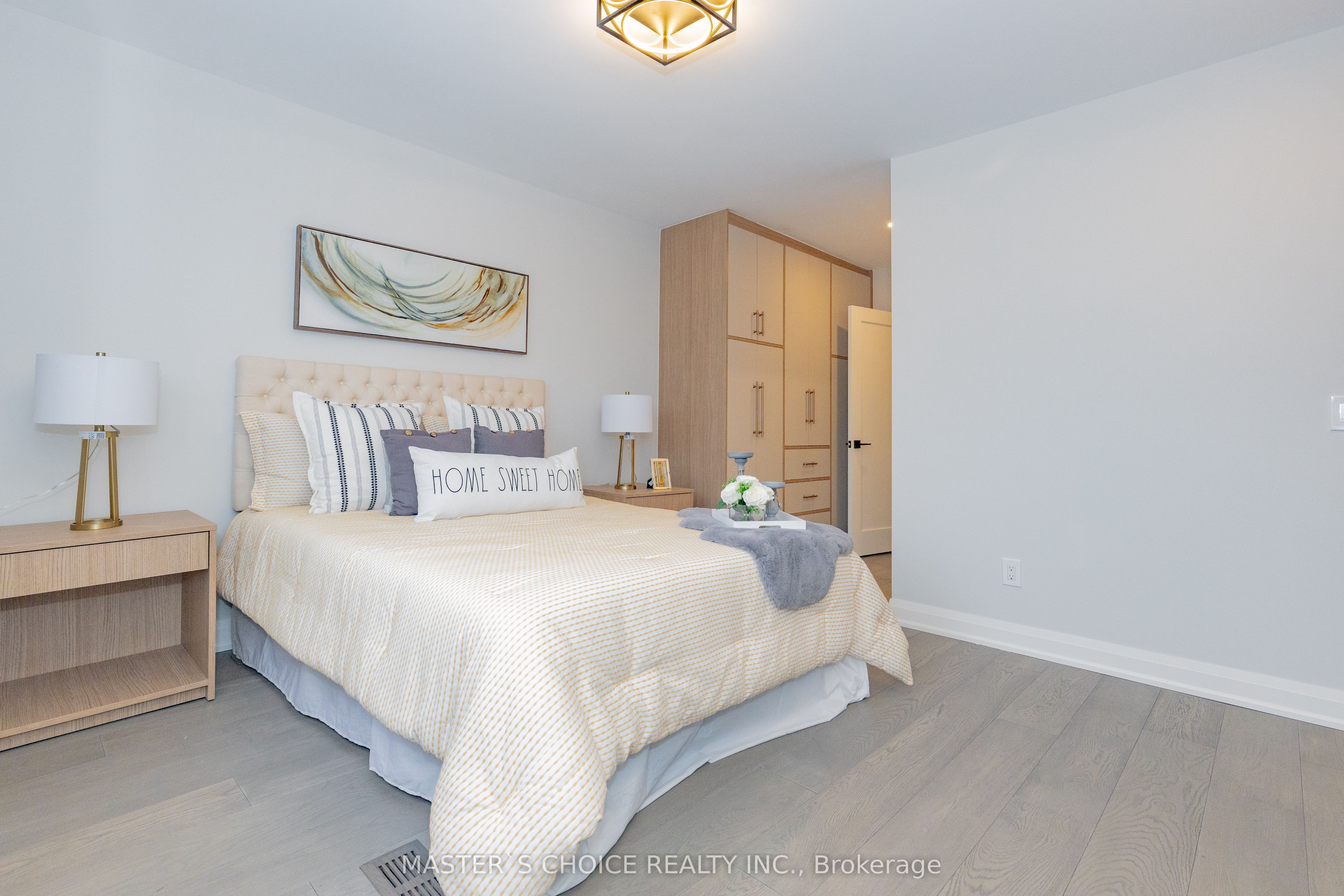 24 Erindale Avenue