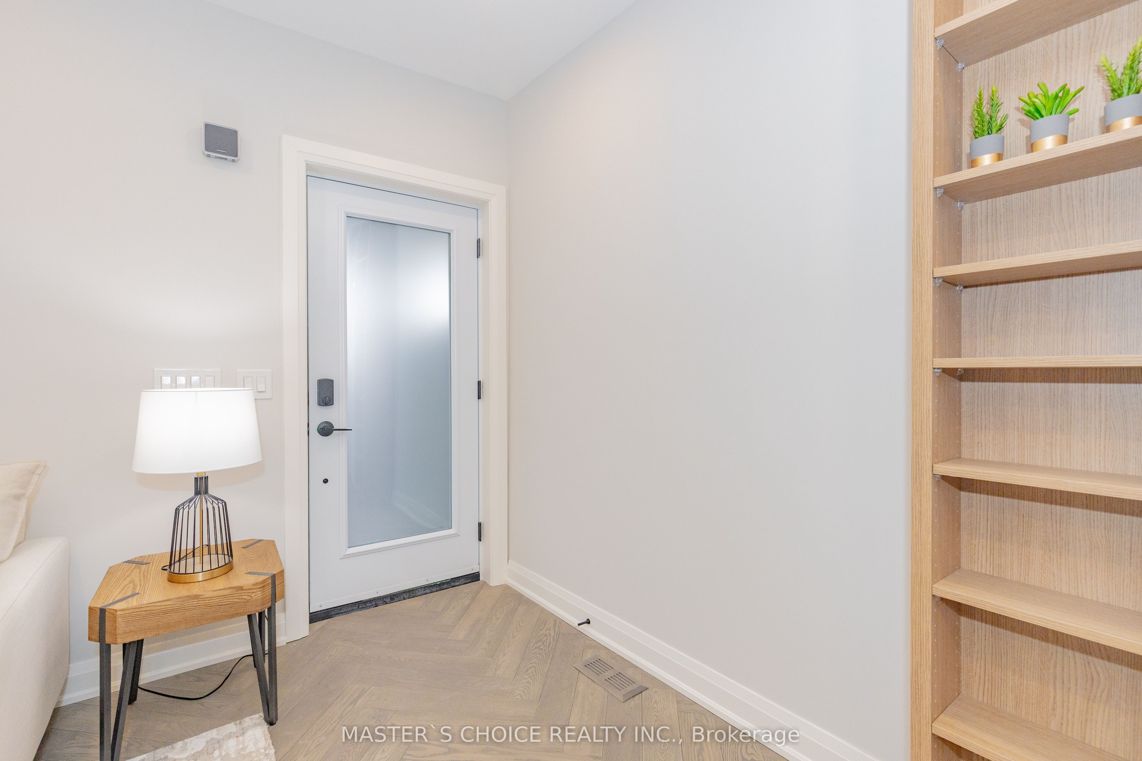 24 Erindale Avenue