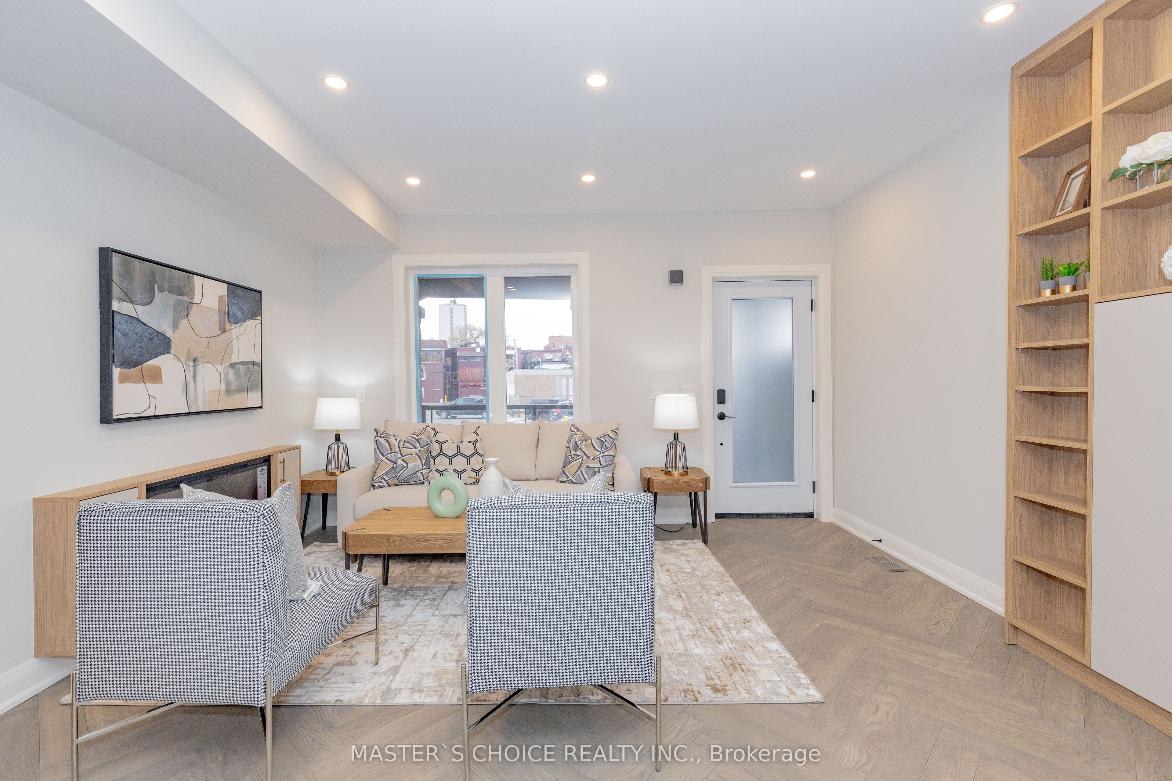 24 Erindale Avenue