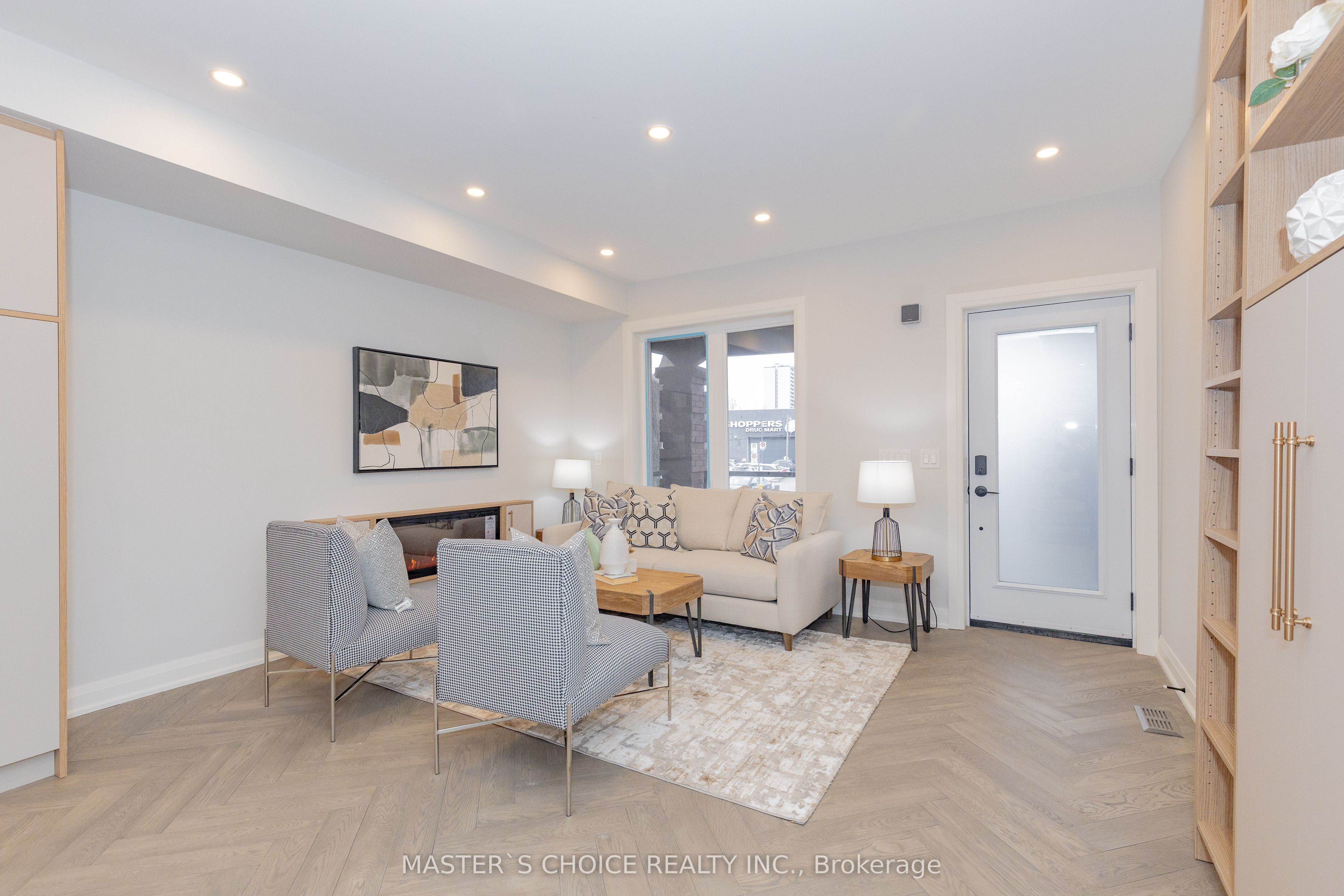 24 Erindale Avenue