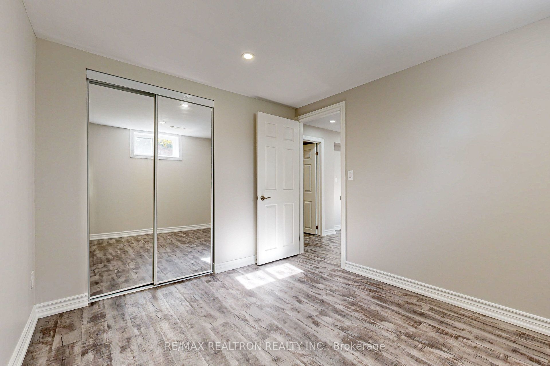 32 Araman Drive