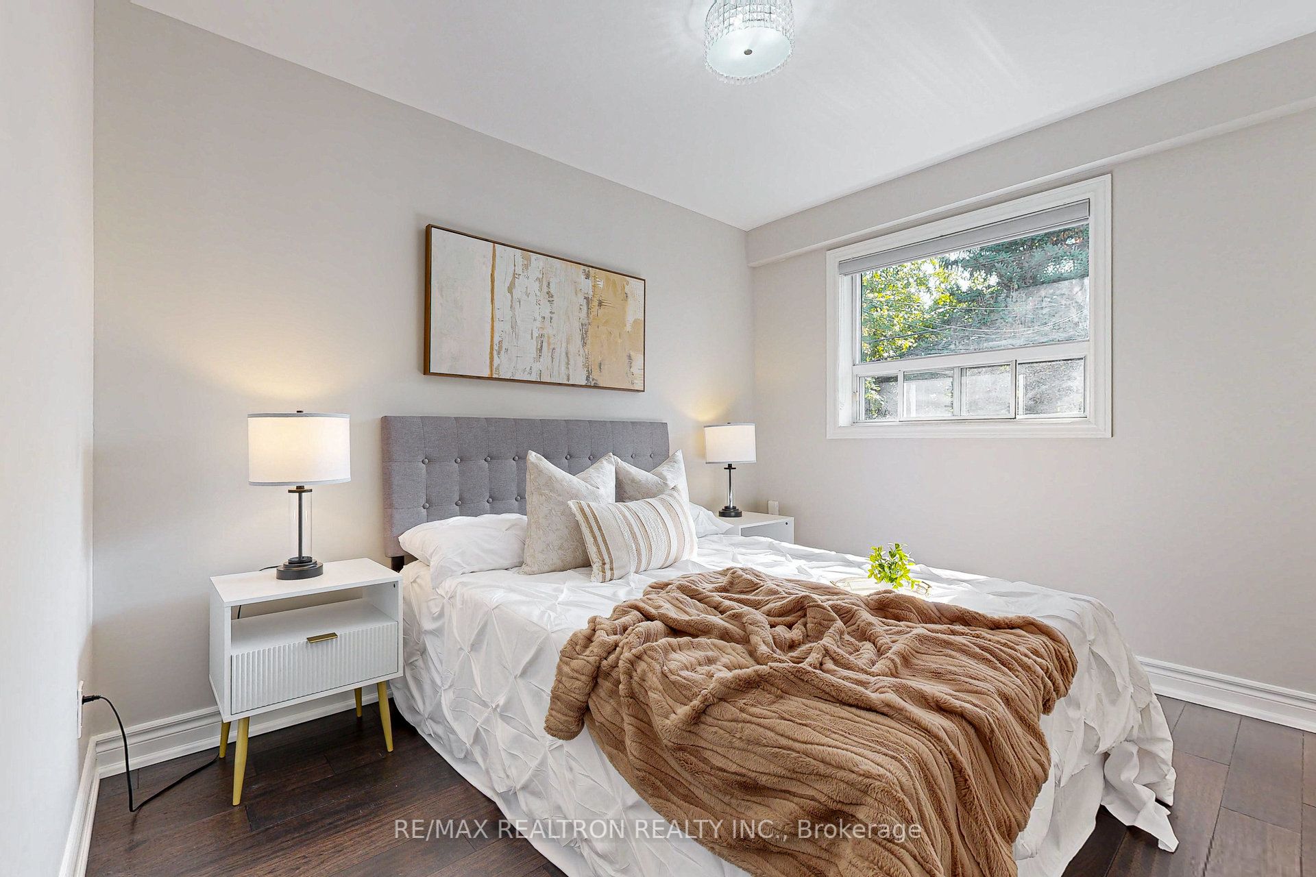 32 Araman Drive