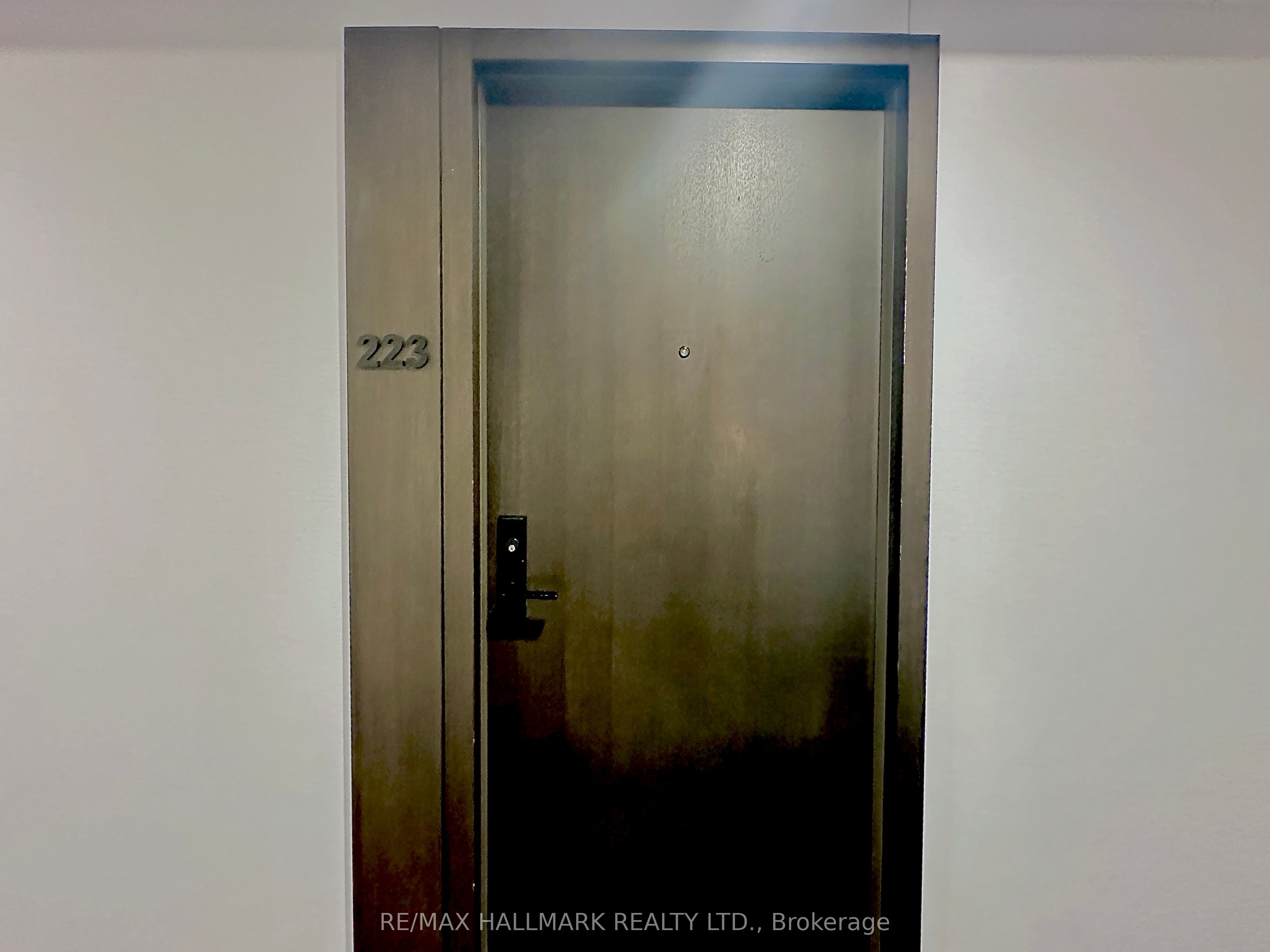 2799 Kingston Road, #223