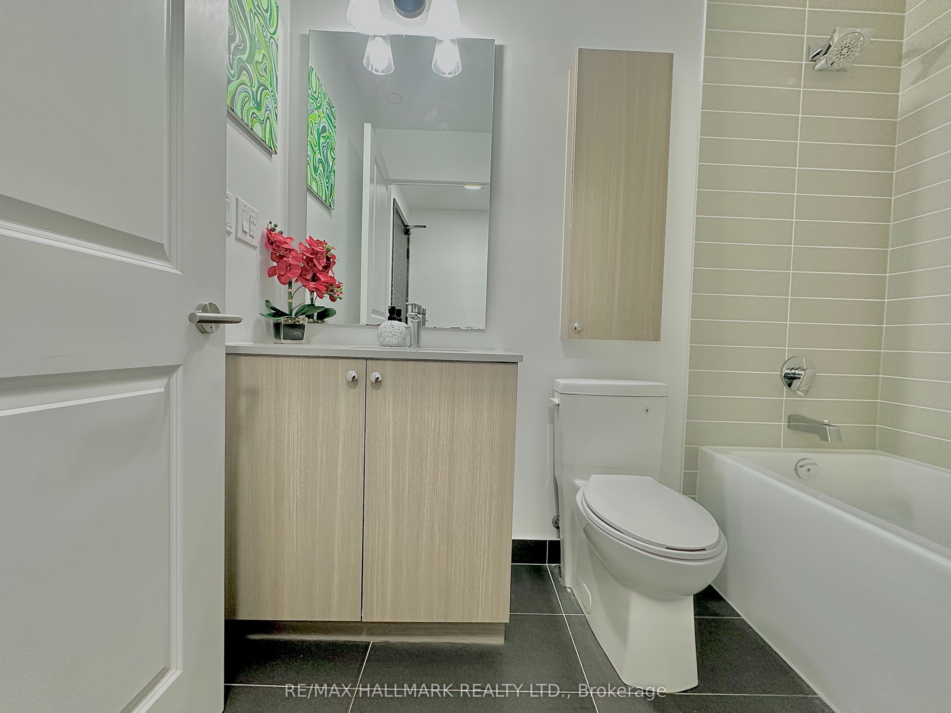 2799 Kingston Road, #223