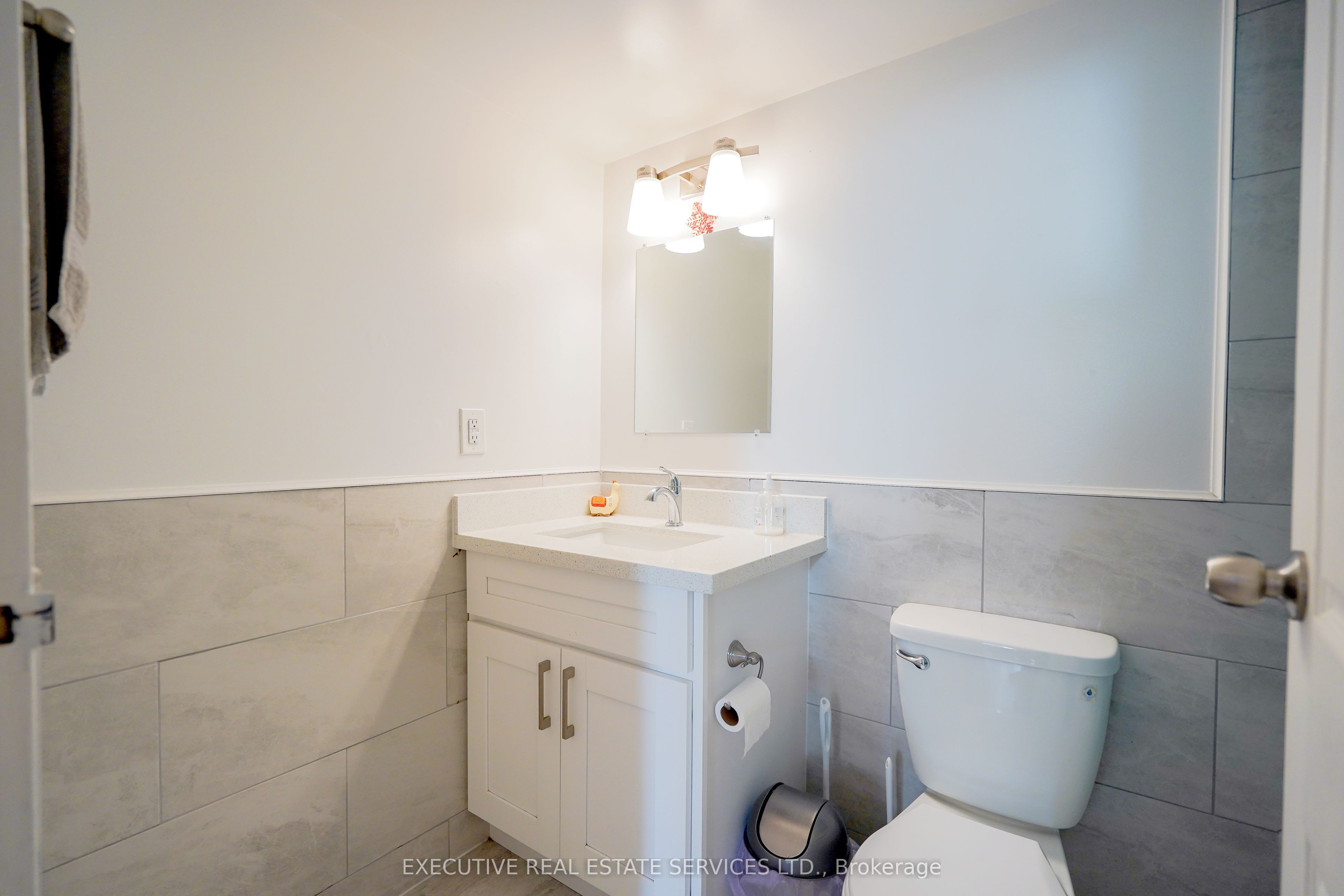 100 Wingarden Court, #605