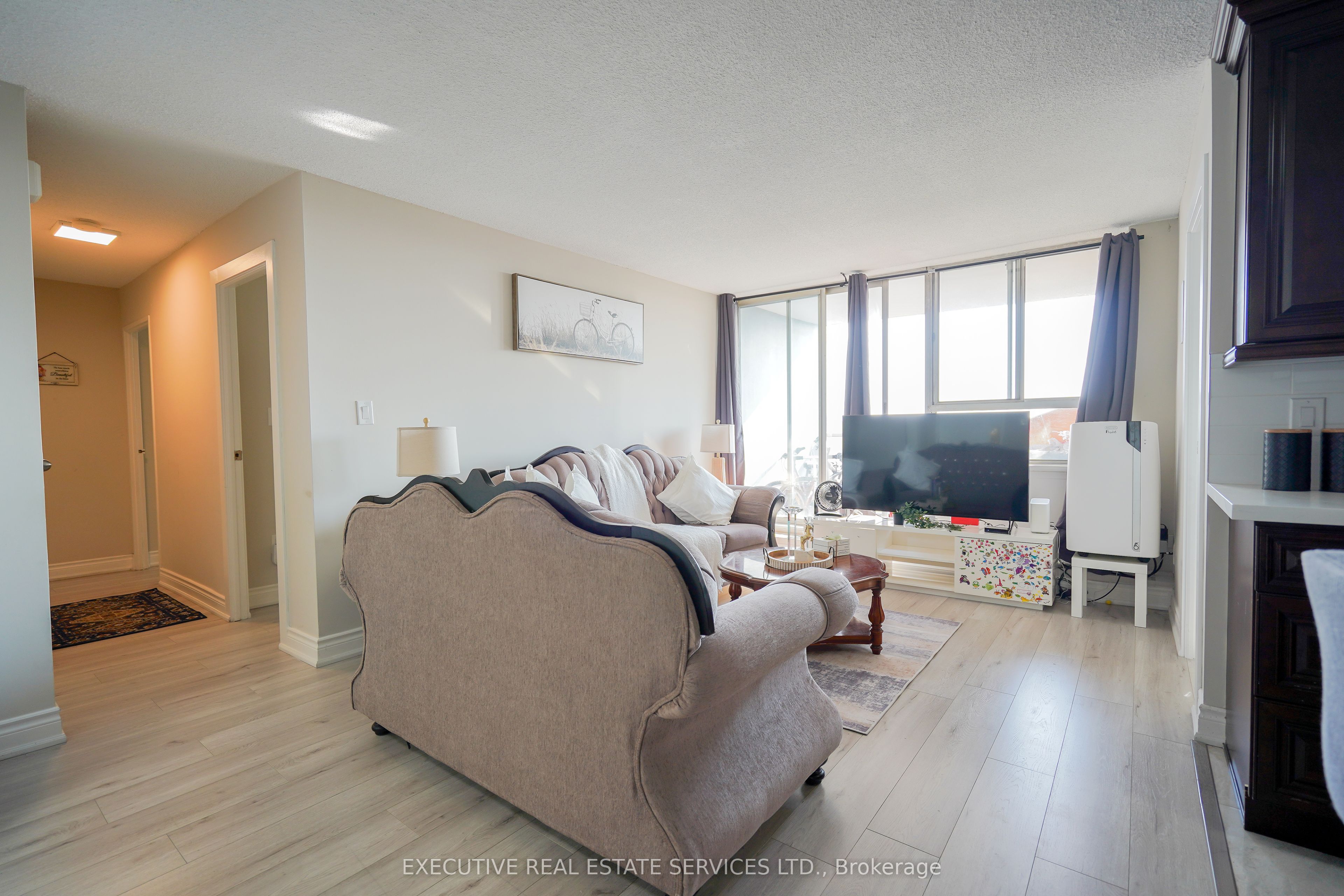 100 Wingarden Court, #605