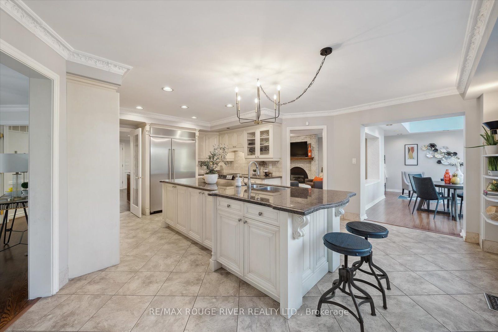 2317 Salem Road N