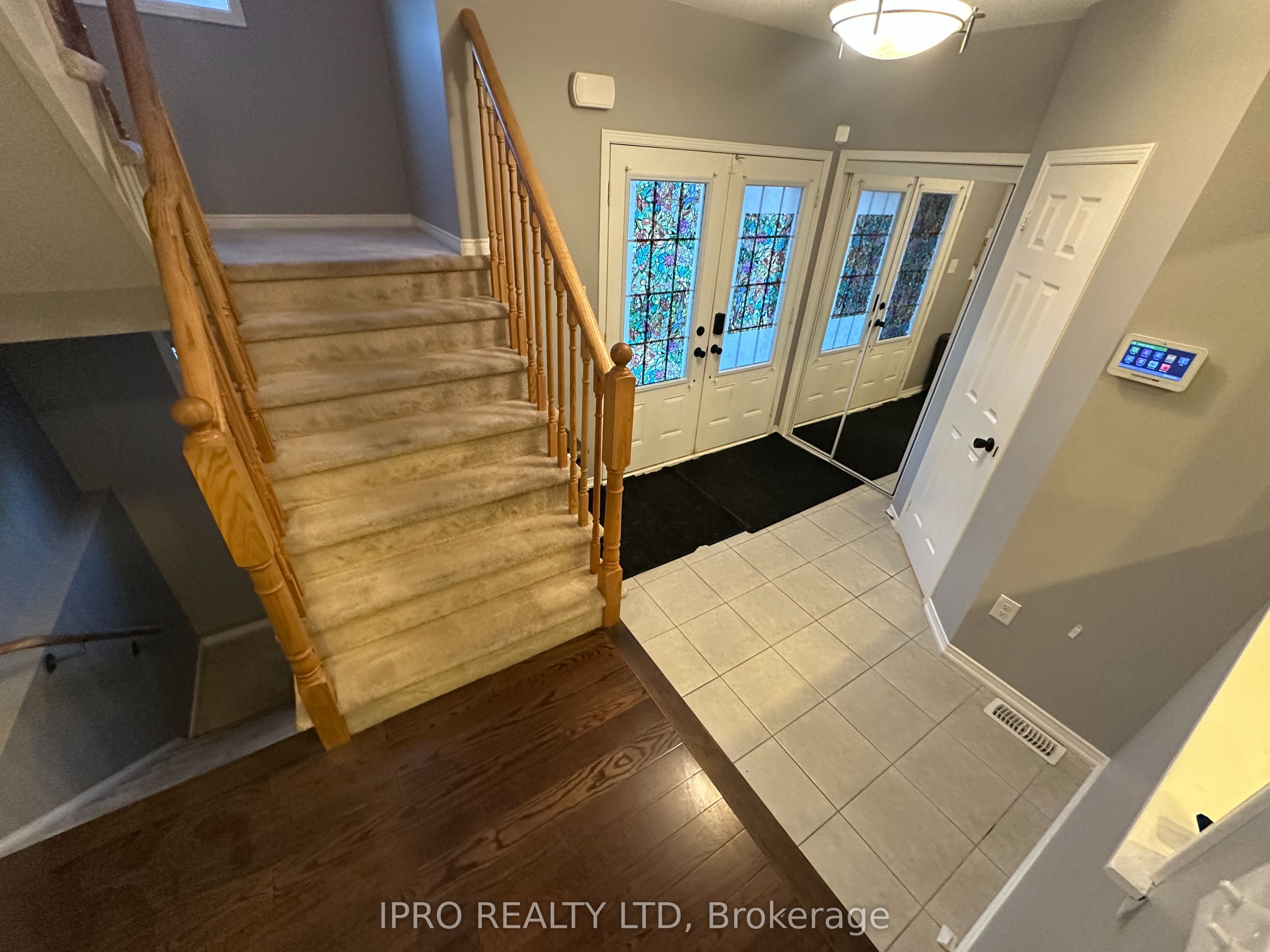13 Raithby Crescent