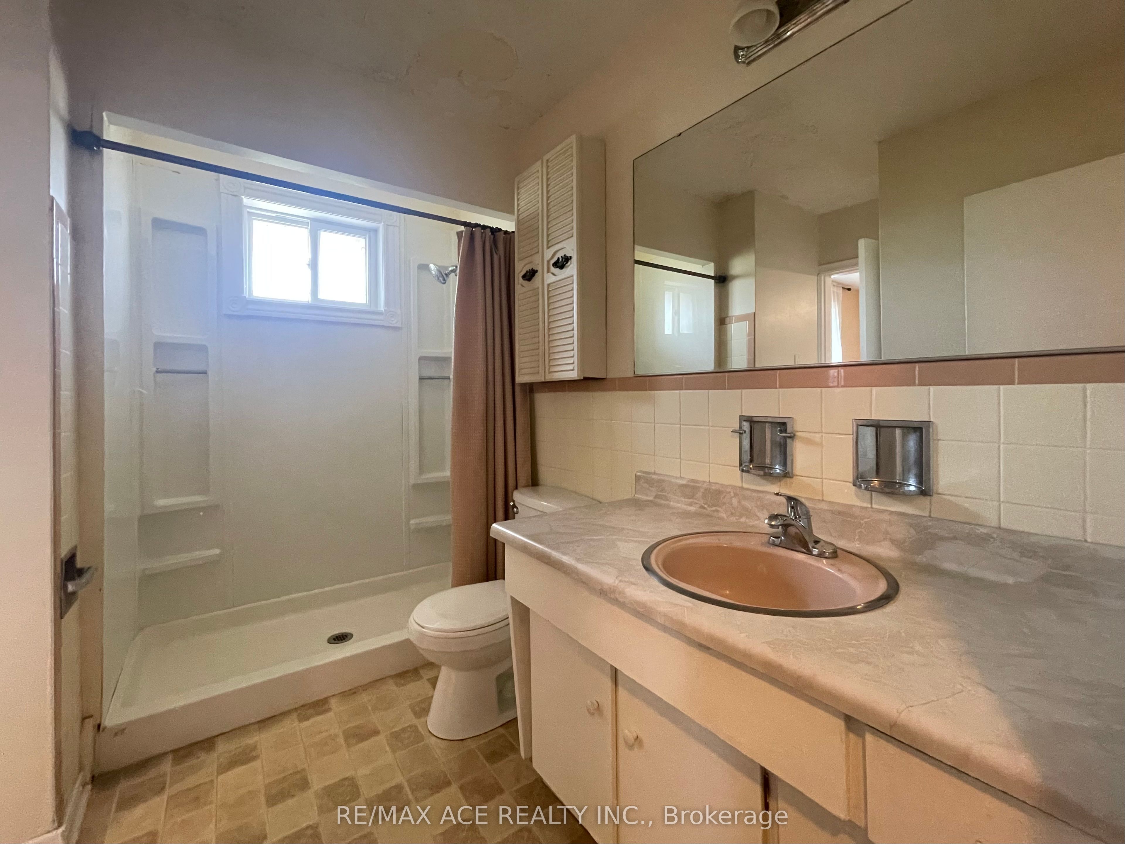 99 Amberjack Boulevard