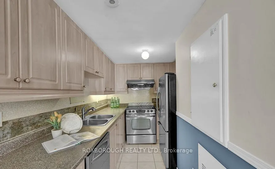 42 Pinery Trail, #106