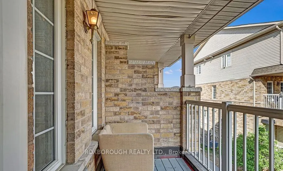 42 Pinery Trail, #106